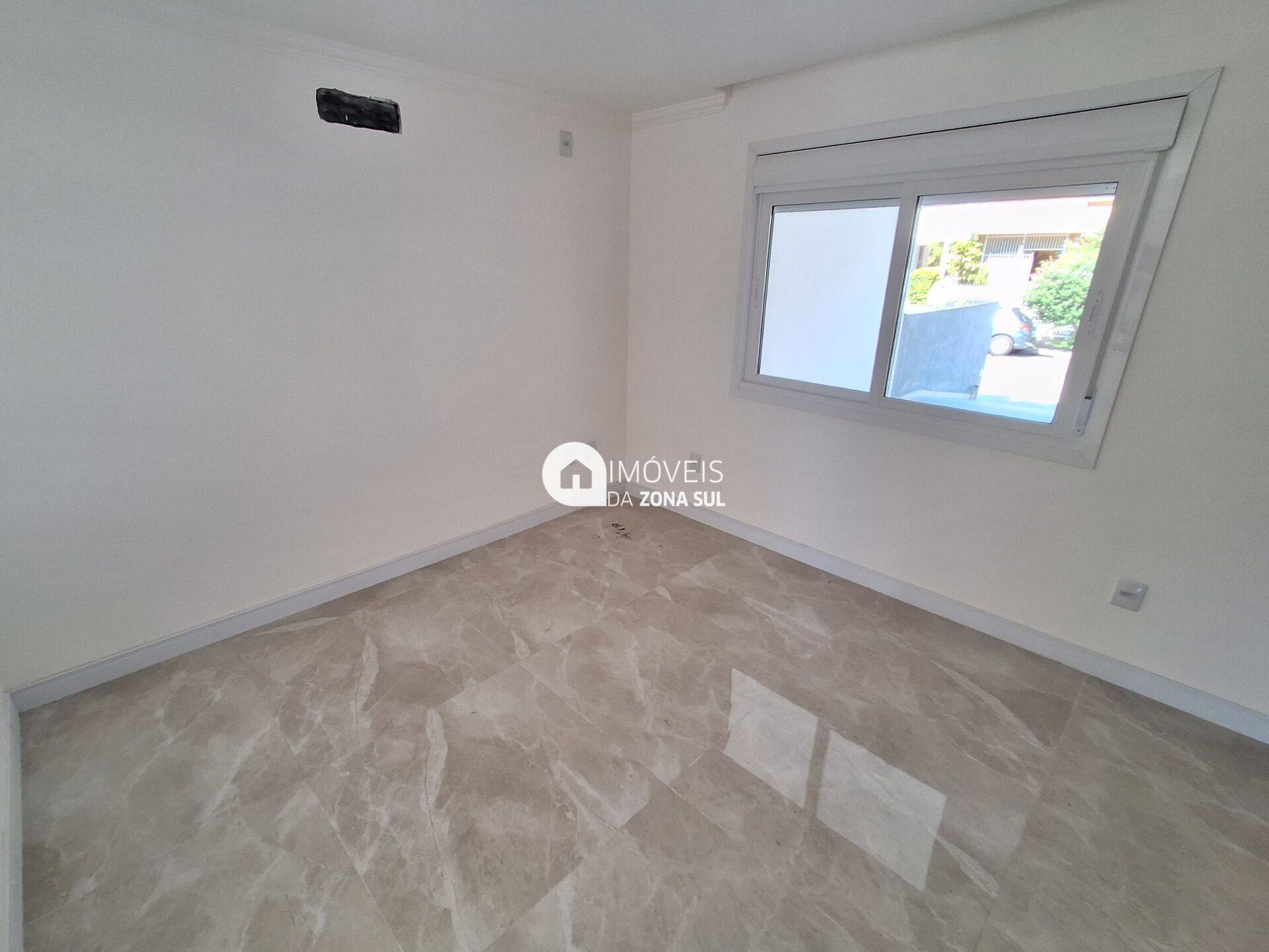 Casa para Vender com 3 quartos 3 banheiros 1 suíte no bairro Hípica em Porto Alegre/RS