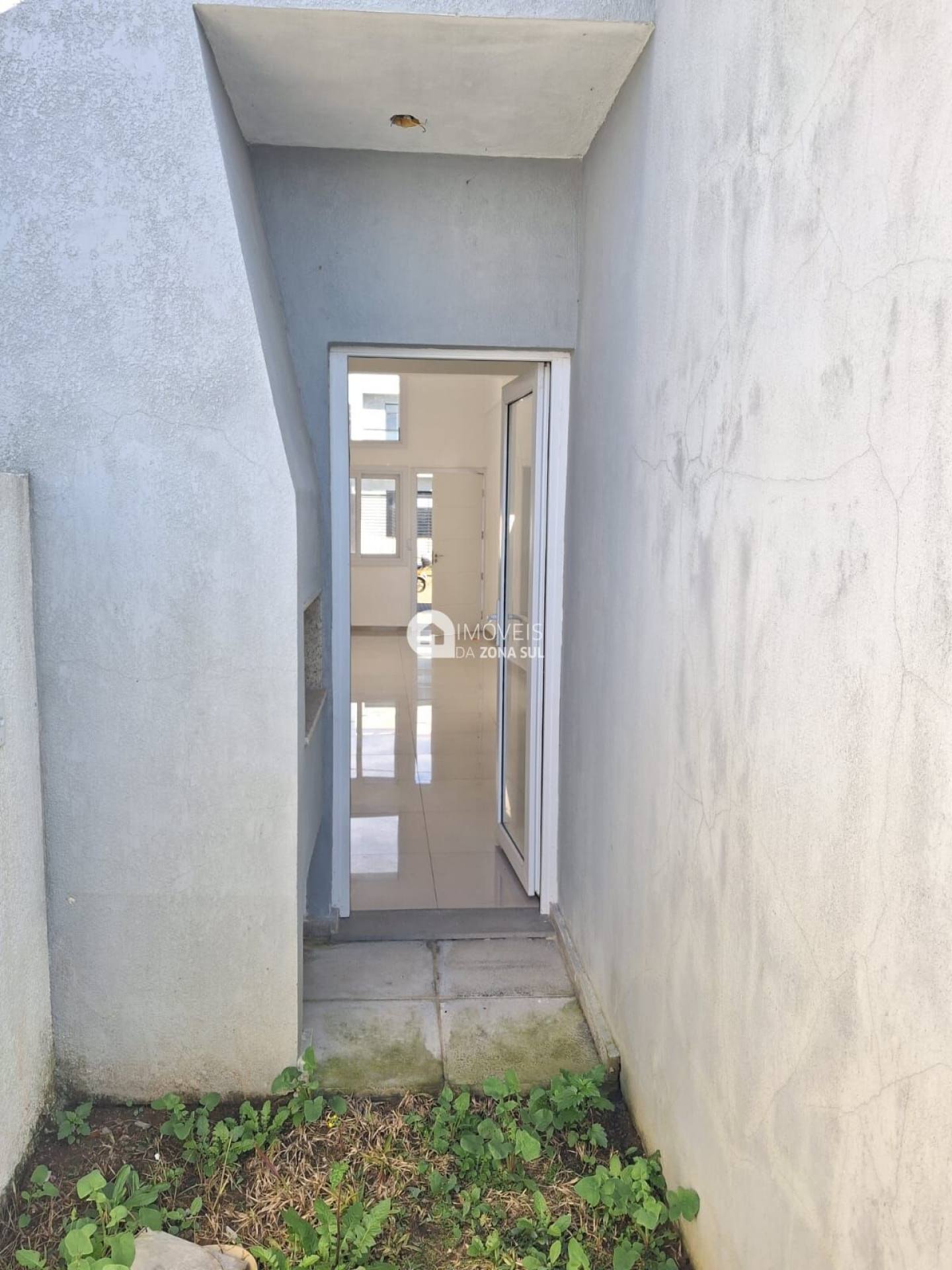 Casa para Vender com 1 vaga de garagem com 3 quartos 2 banheiros 1 suíte no bairro Aberta dos Morros em Porto Alegre/RS