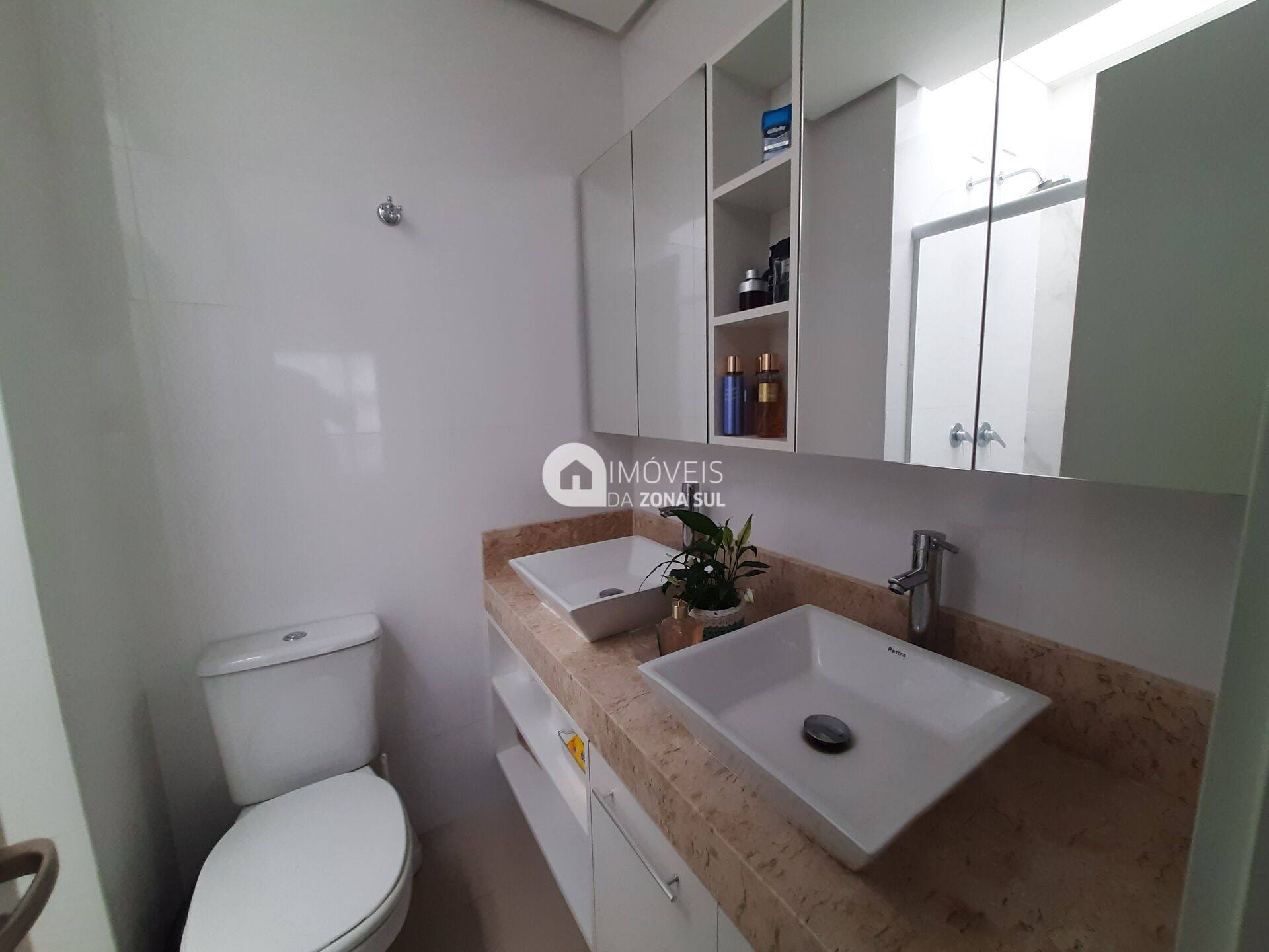 Lindo sobrado Semimobiliado no Lagos de Nova Ipanema, com 2 Suítes