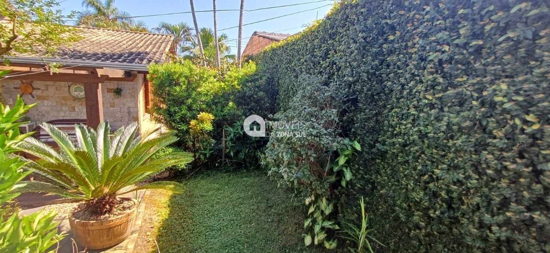Encantadora Casa Térrea na Restinga