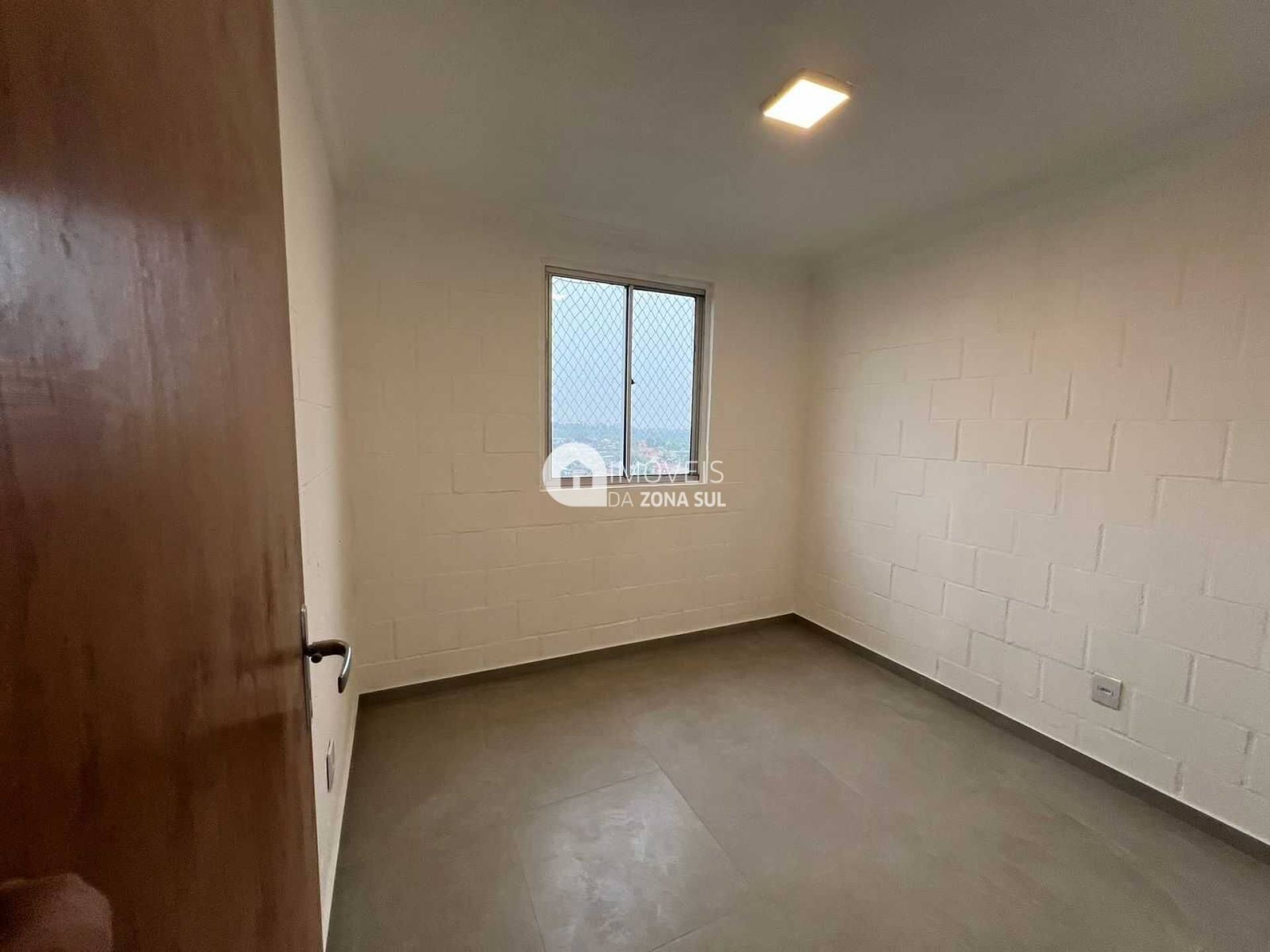 Apartamento para Vender com 1 vaga de garagem com 2 quartos 1 banheiro no bairro Campo Novo em Porto Alegre/RS