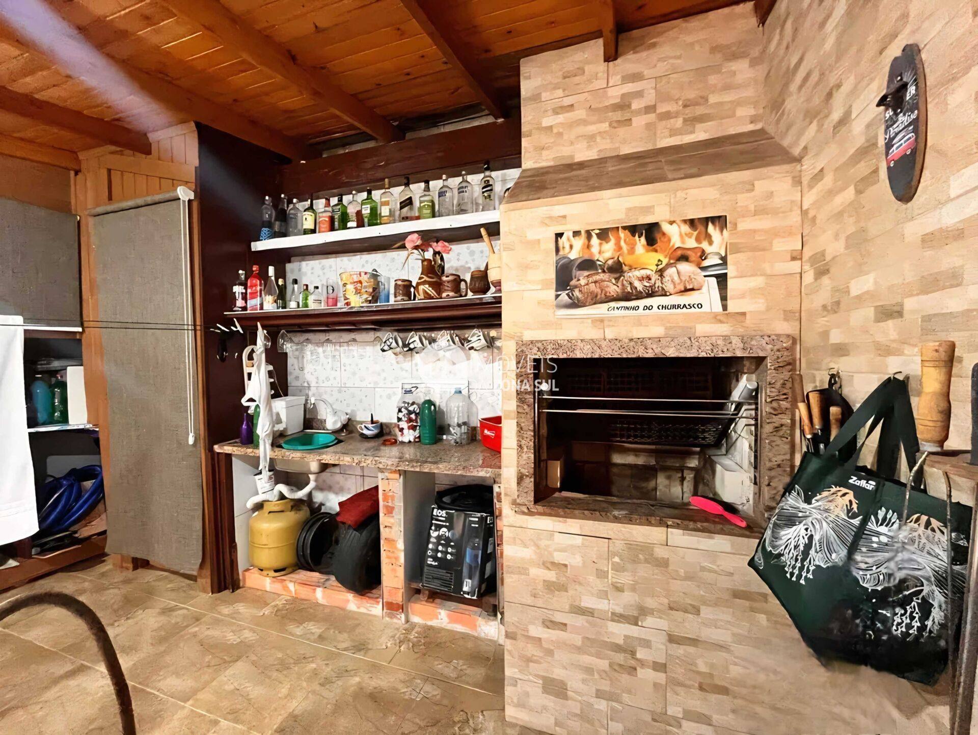 Casa para Vender com 1 vaga de garagem com 2 quartos 1 banheiro no bairro Restinga em Porto Alegre/RS