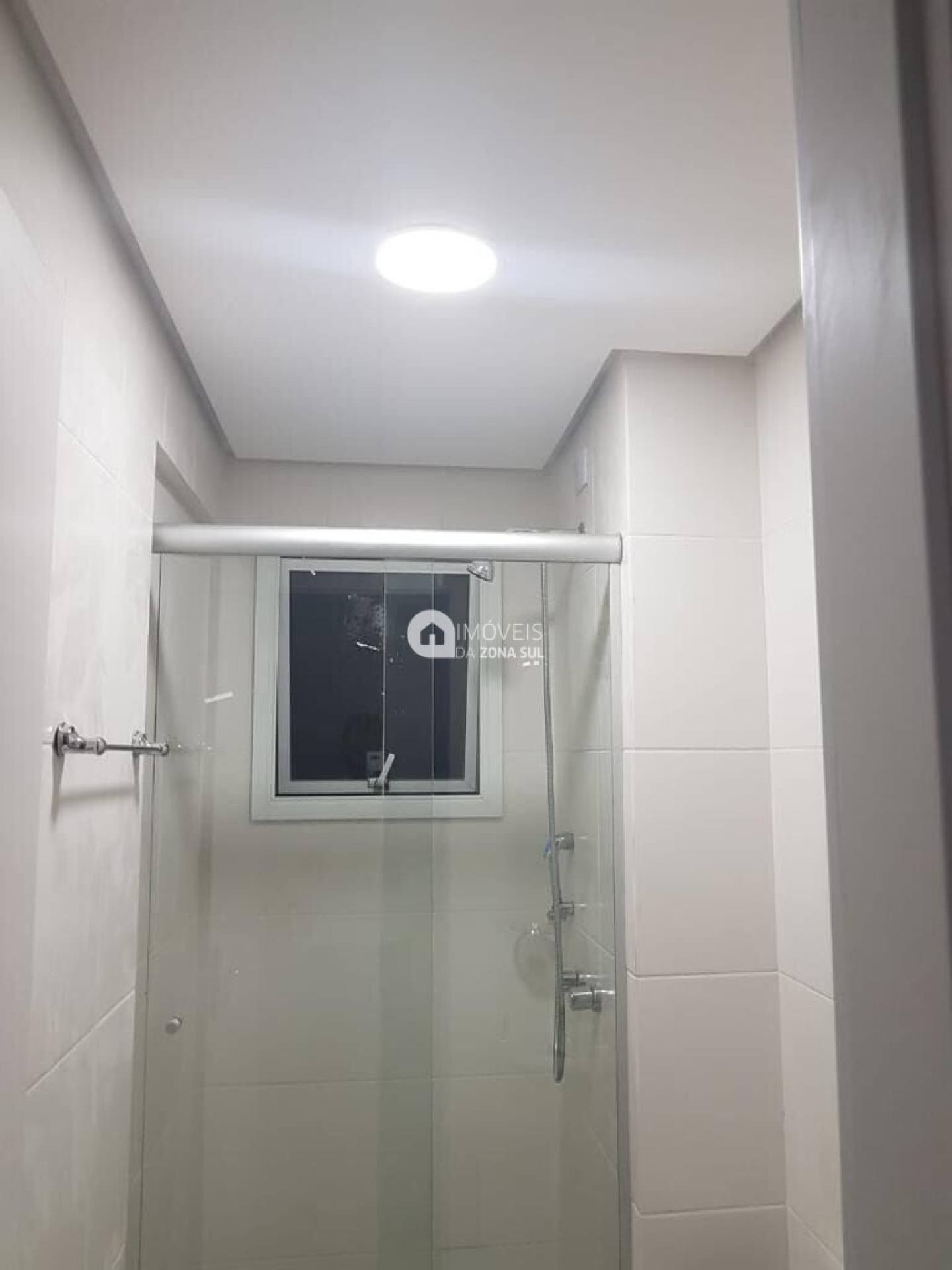 Ótimo Apartamento de 2 dormitórios em Ipanema