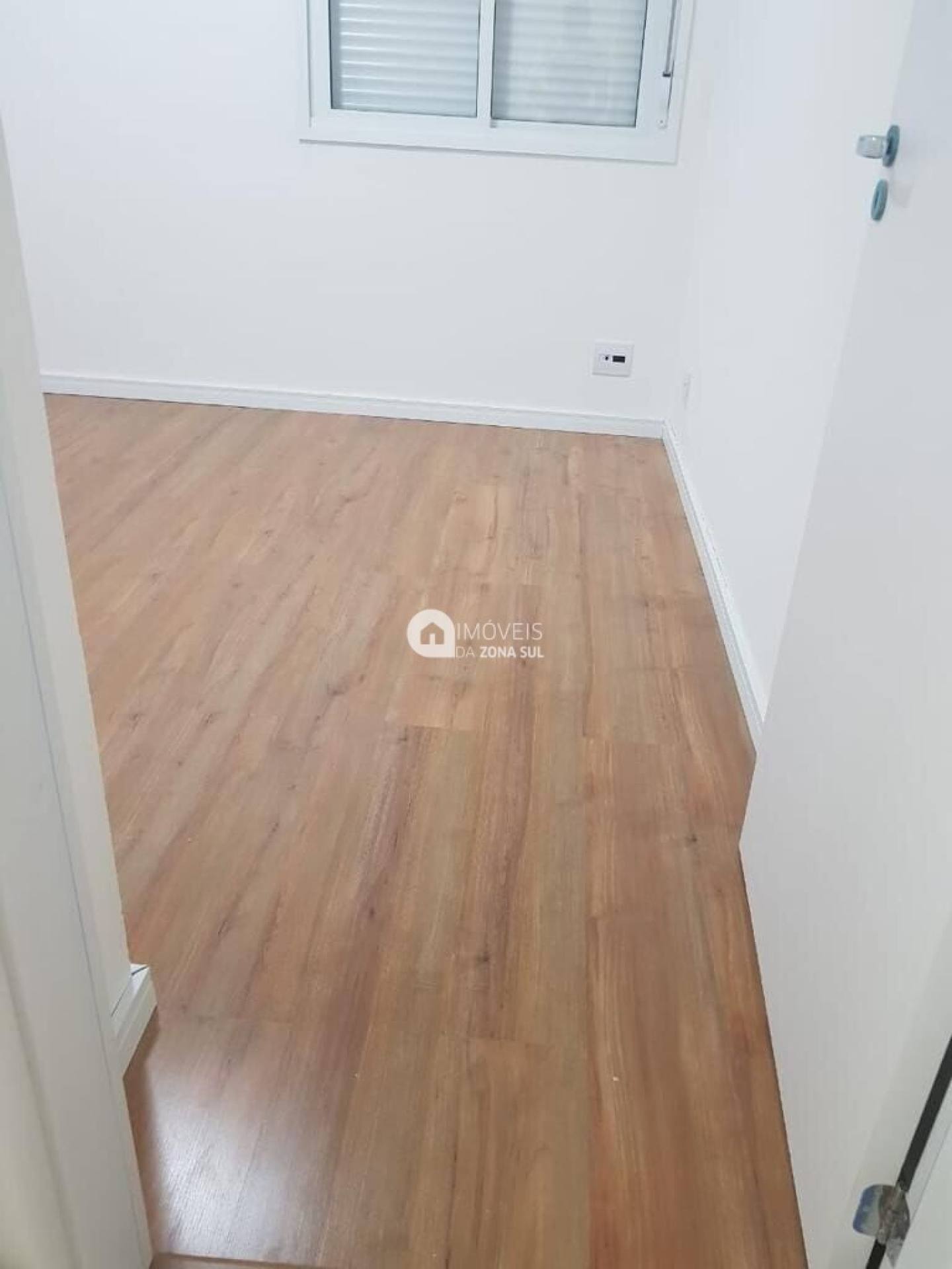Ótimo Apartamento de 2 dormitórios em Ipanema