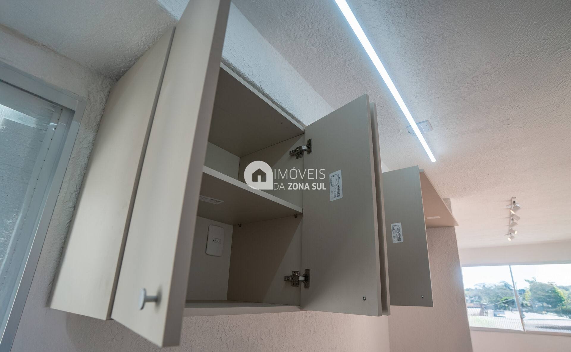 Apartamento para Vender com 1 vaga de garagem com 2 quartos 1 banheiro no bairro Hípica em Porto Alegre/RS