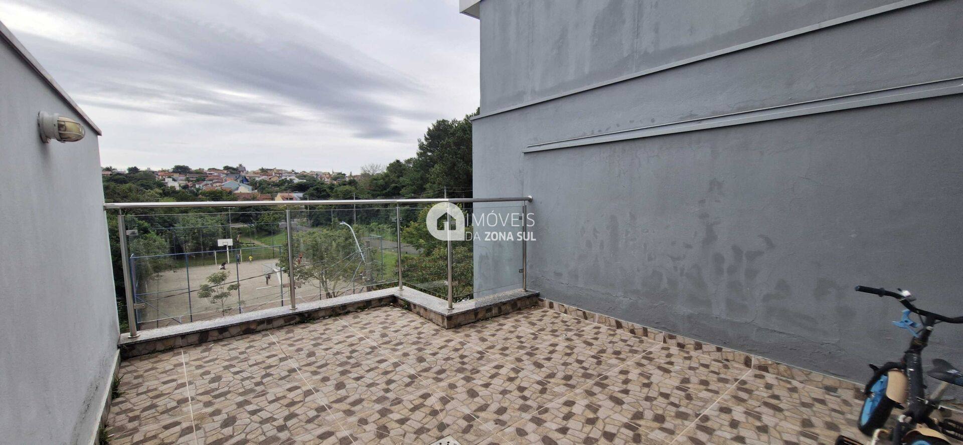 Sobrado Alto Padrão em Guarujá, Porto Alegre/RS