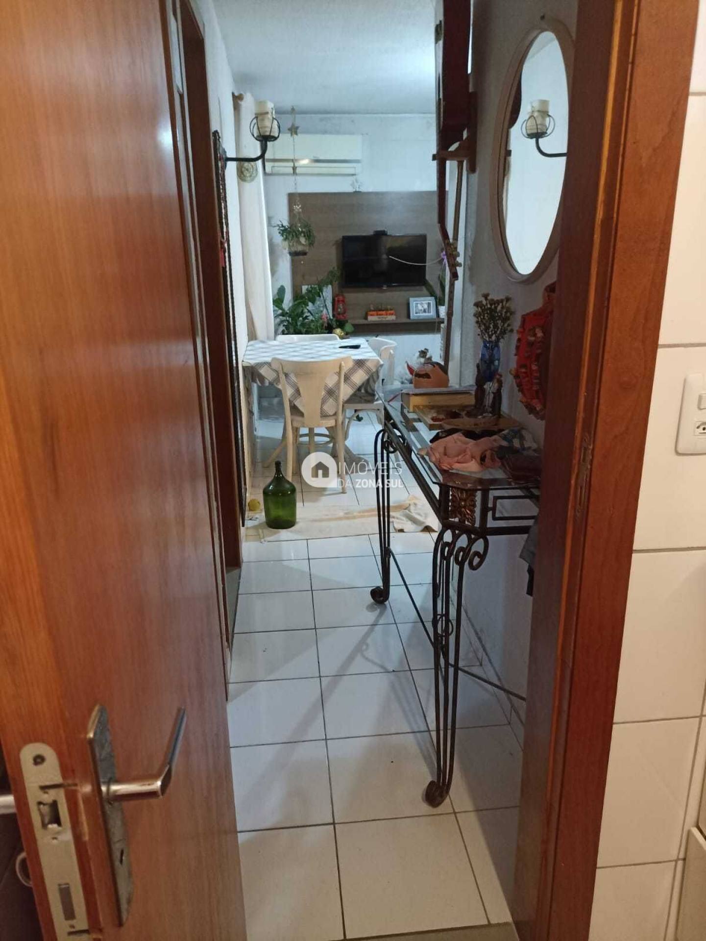 Apartamento para Vender com 1 vaga de garagem com 2 quartos 1 banheiro no bairro Campo Novo em Porto Alegre/RS