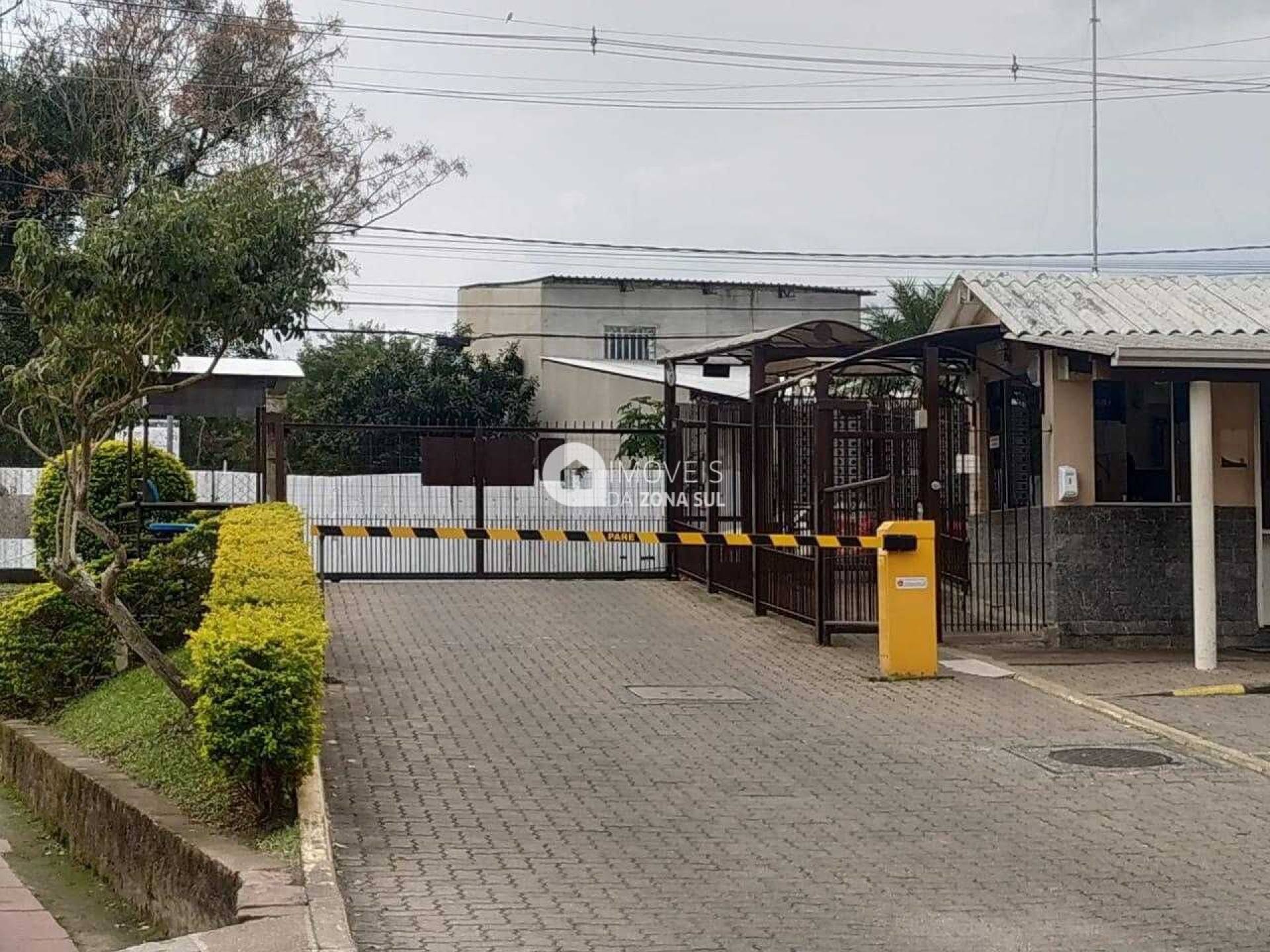 Apartamento para Vender com 3 vagas de garagem com 2 quartos 1 banheiro no bairro Vila Nova em Porto Alegre/RS