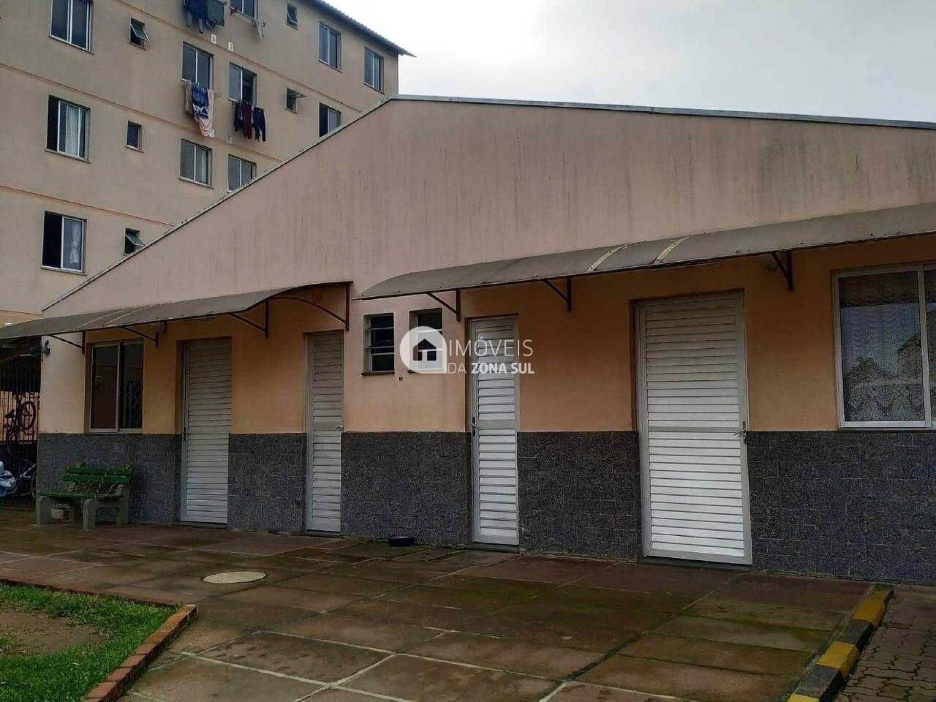 Apartamento para Vender com 3 vagas de garagem com 2 quartos 1 banheiro no bairro Vila Nova em Porto Alegre/RS