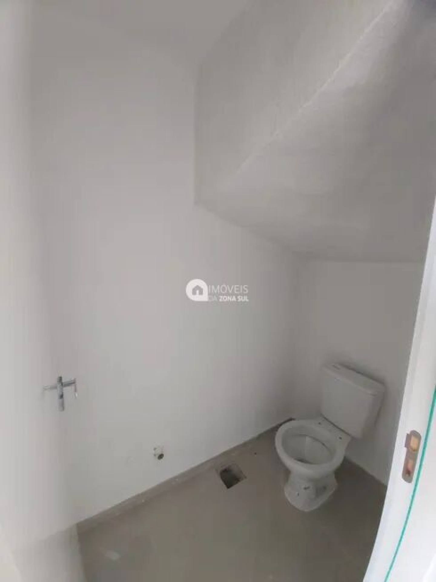 Casa para Vender com 1 vaga de garagem com 2 quartos 2 banheiros 2 suítes no bairro Aberta dos Morros em Porto Alegre/RS