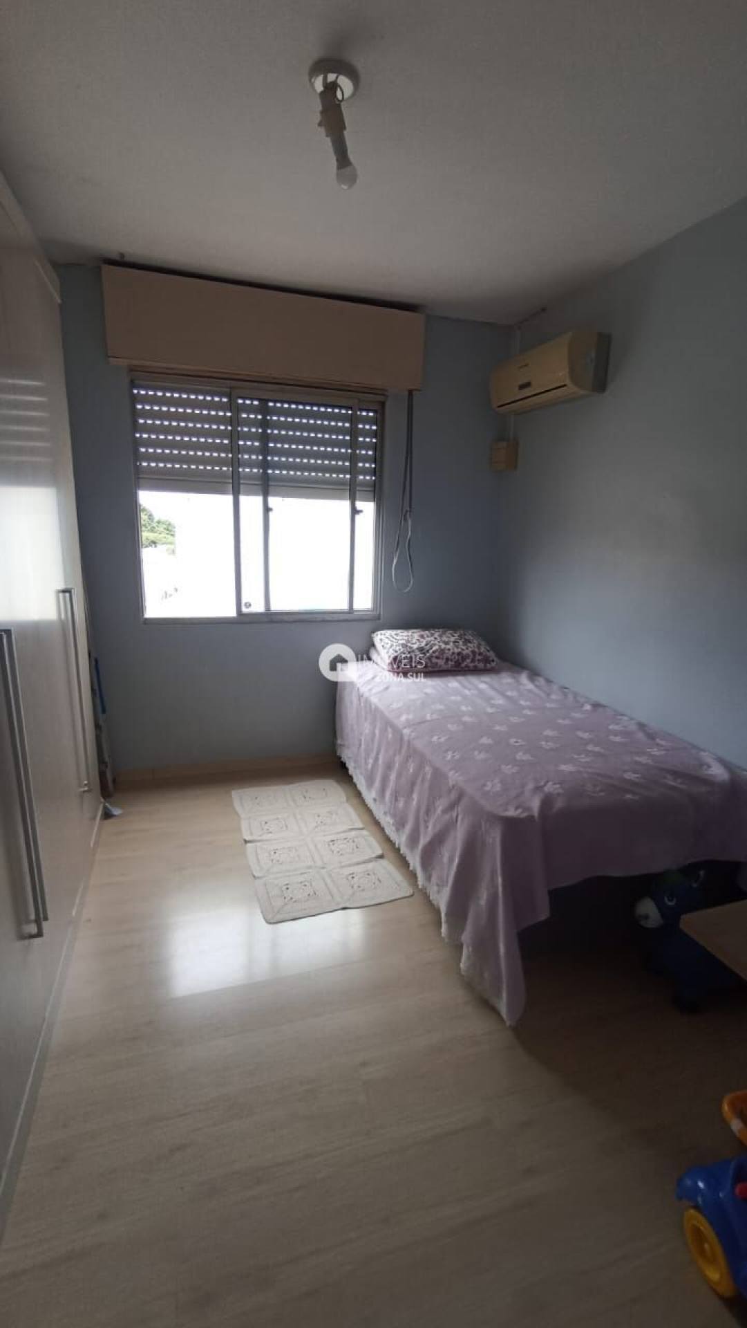 Apartamento para Vender com 1 vaga de garagem com 2 quartos 1 banheiro no bairro Cristal em Porto Alegre/RS