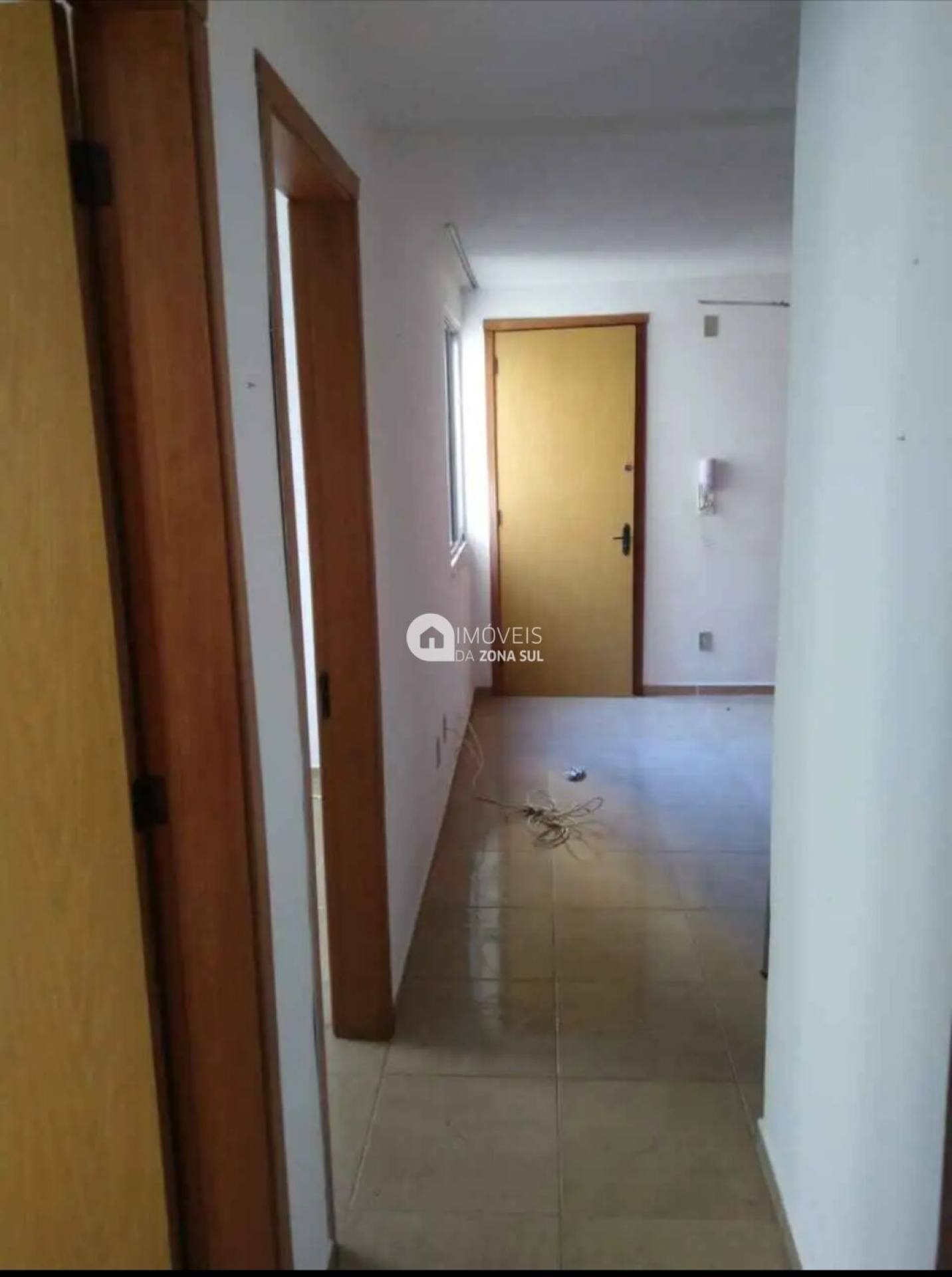 Apartamento para Vender com 1 vaga de garagem com 2 quartos 1 banheiro no bairro Vila Nova em Porto Alegre/RS