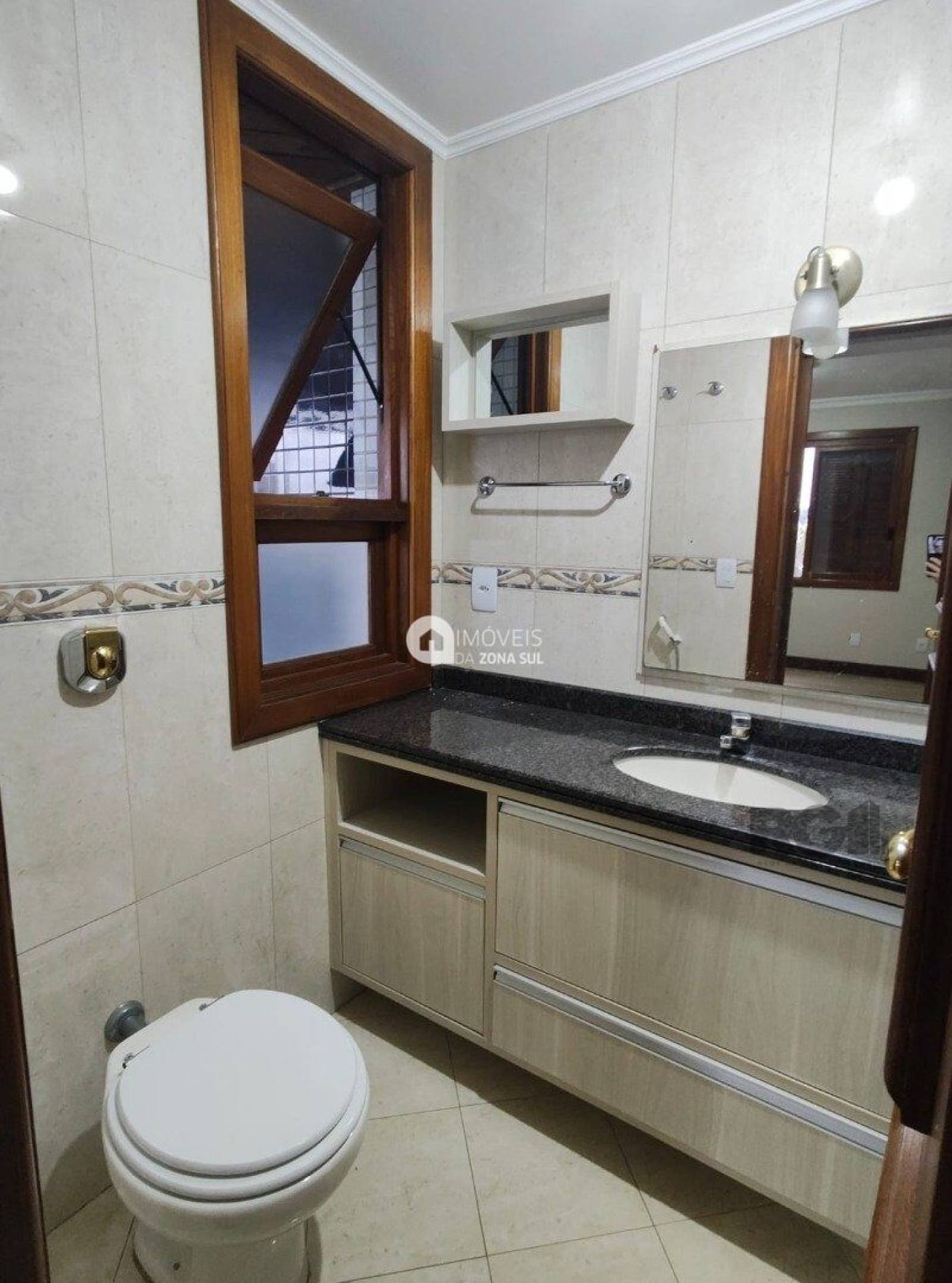 Apartamento 3 dormitórios na Tristeza