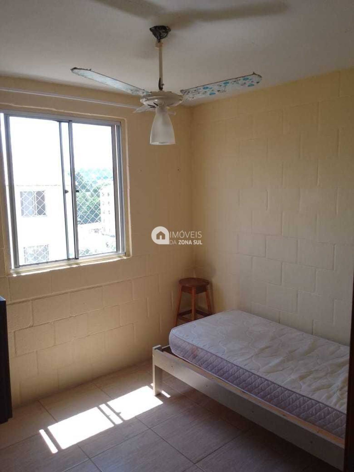 Apartamento para Vender com 1 vaga de garagem com 2 quartos 1 banheiro no bairro Campo Novo em Porto Alegre/RS