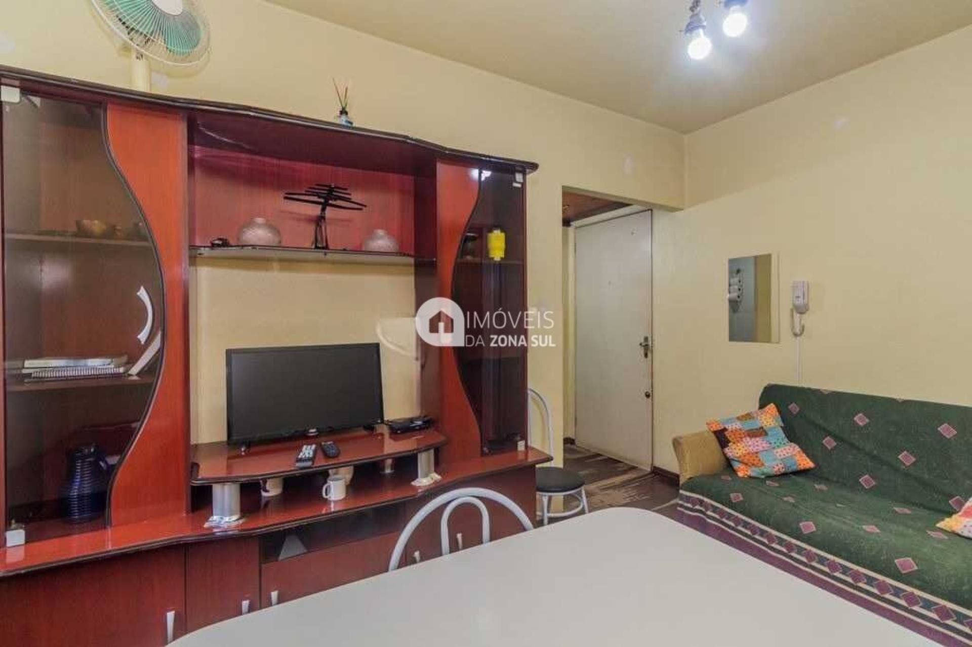 Apartamento térreo no bairro Cavalhada em Porto Alegre-RS