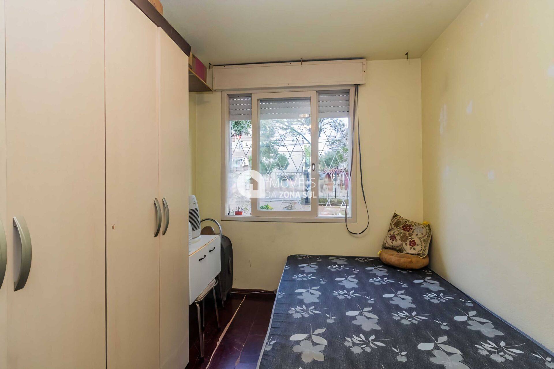 Apartamento térreo no bairro Cavalhada em Porto Alegre-RS