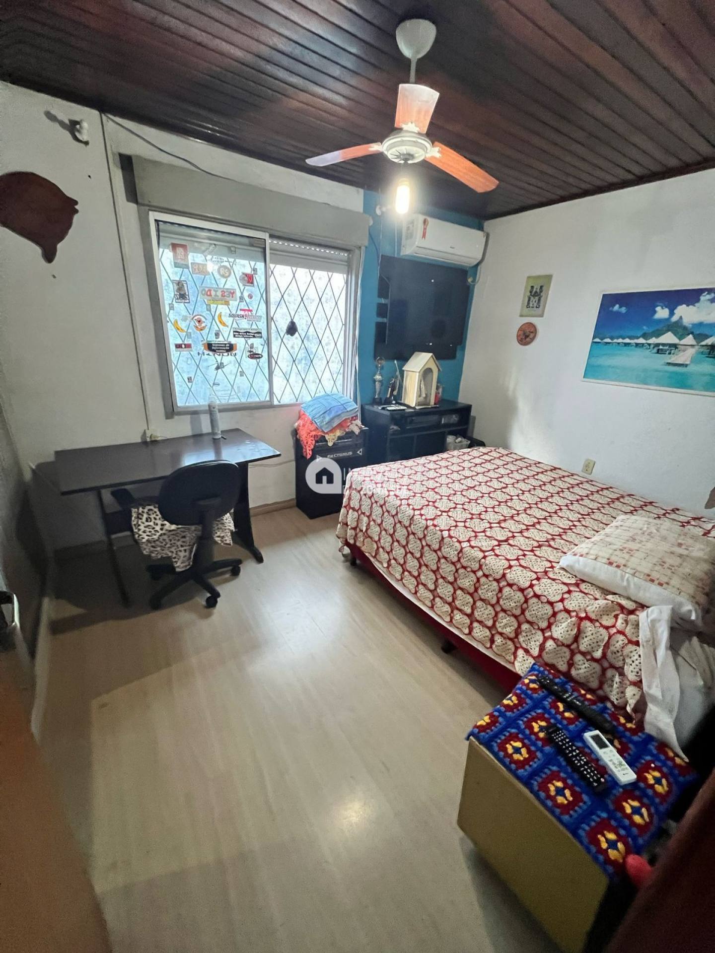 Casa Ampla com Edícula e Garagem para 5 Carros no Camaquã!