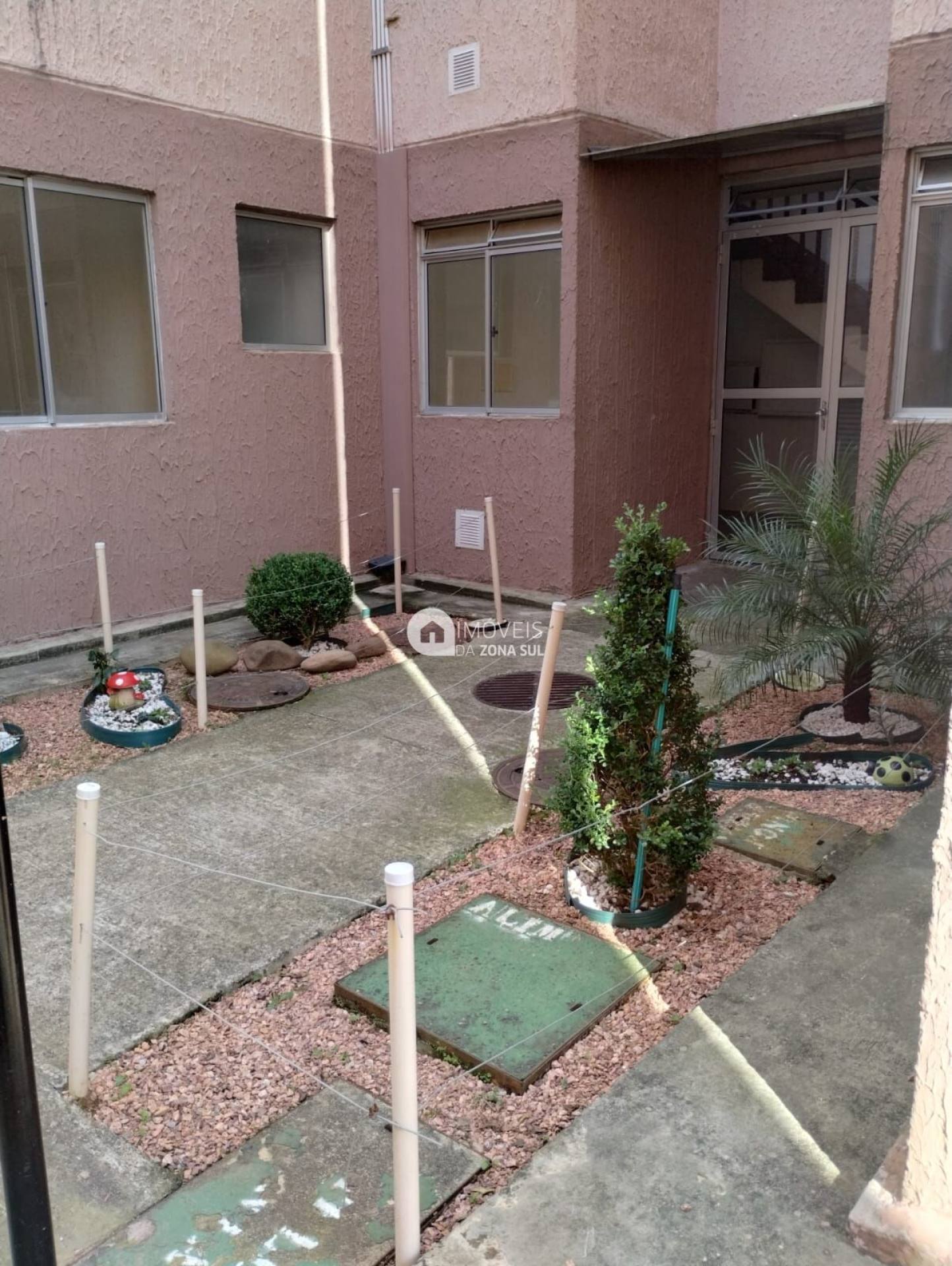 Apartamento para Vender com 1 vaga de garagem com 2 quartos 1 banheiro no bairro Hípica em Porto Alegre/RS