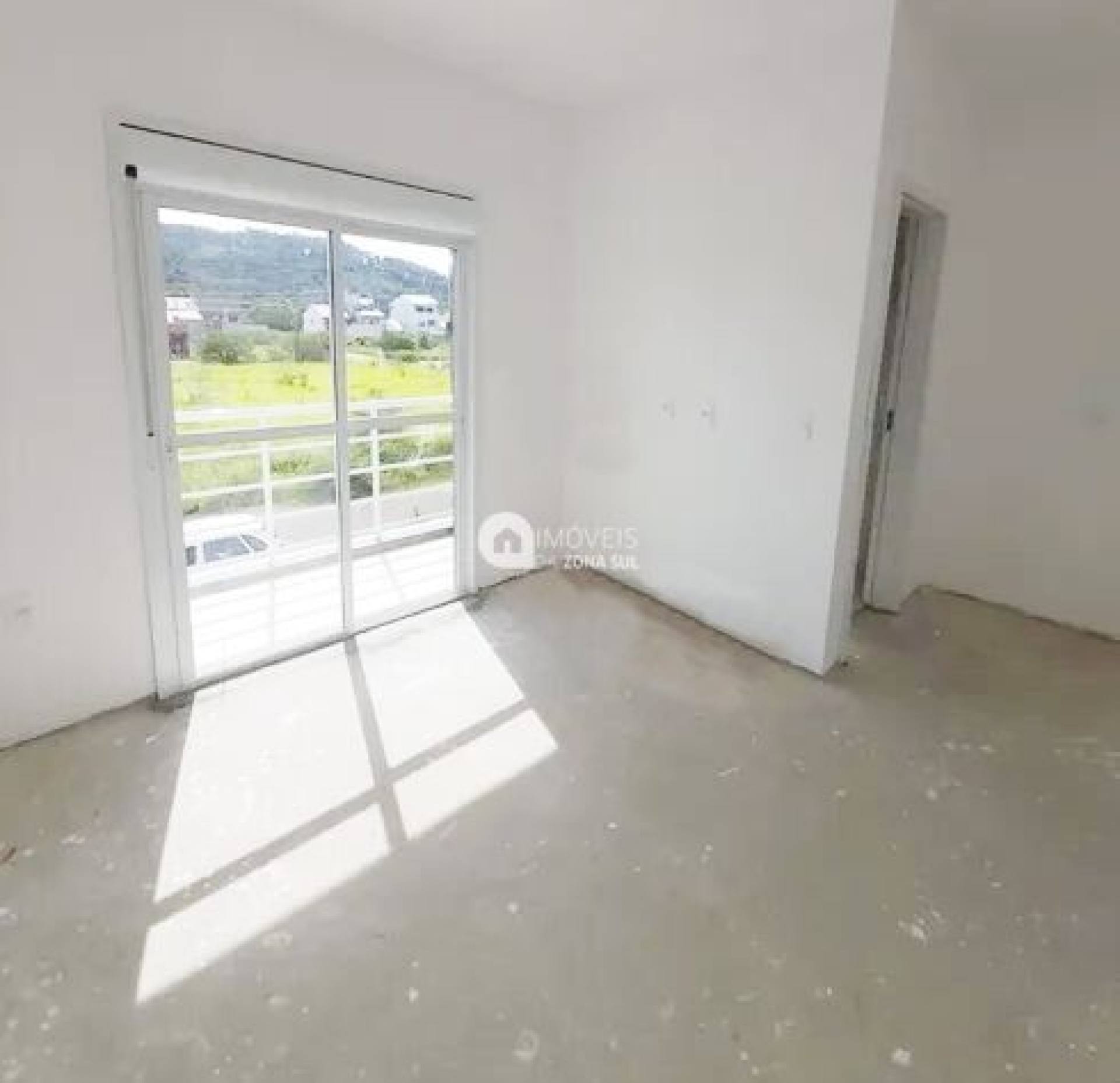 Casa para Vender com 1 vaga de garagem com 2 quartos 2 banheiros 2 suítes no bairro Hípica em Porto Alegre/RS