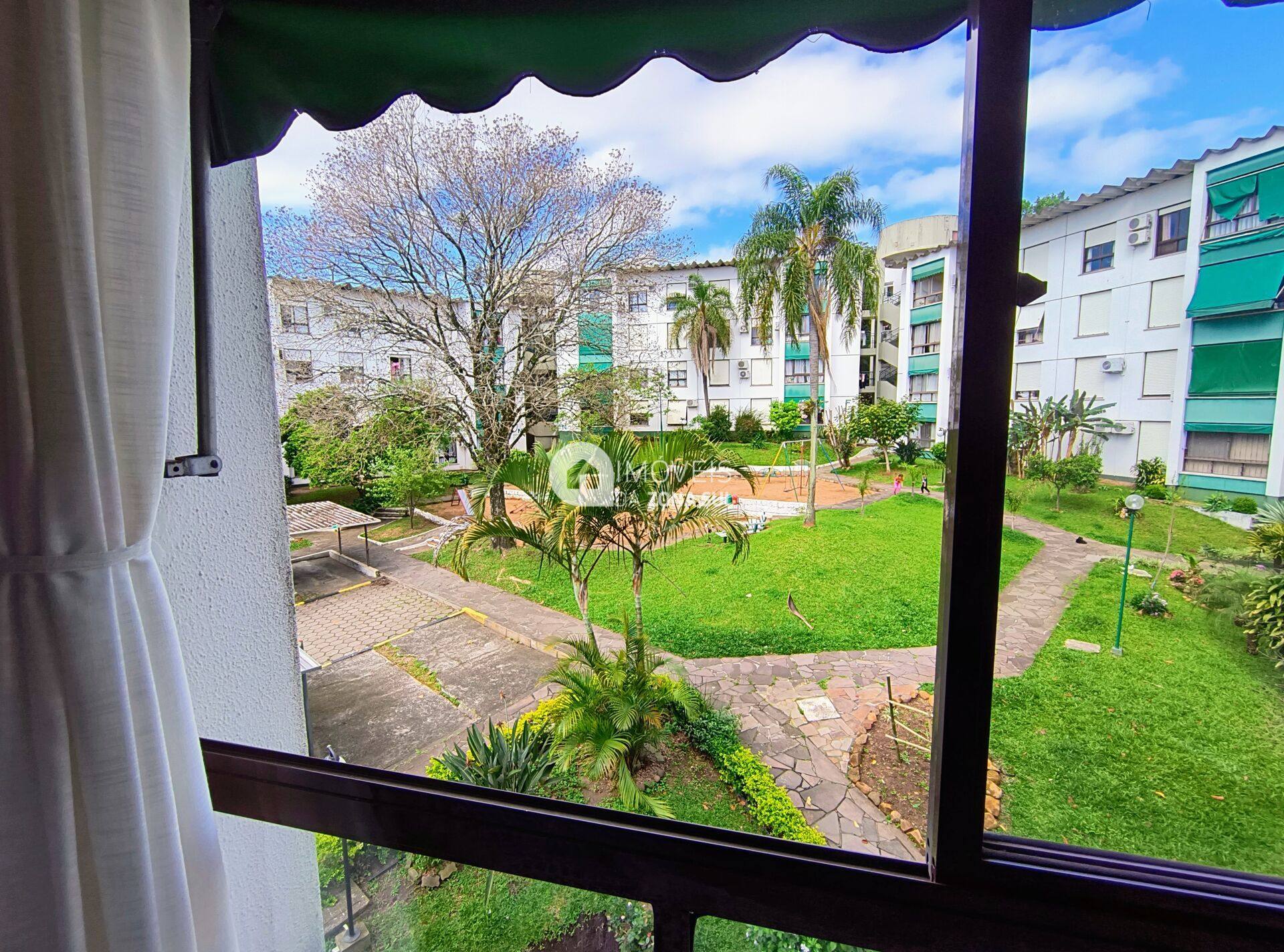 Apartamento para Vender com 2 vagas de garagem com 2 quartos 1 banheiro no bairro Nonoai em Porto Alegre/RS