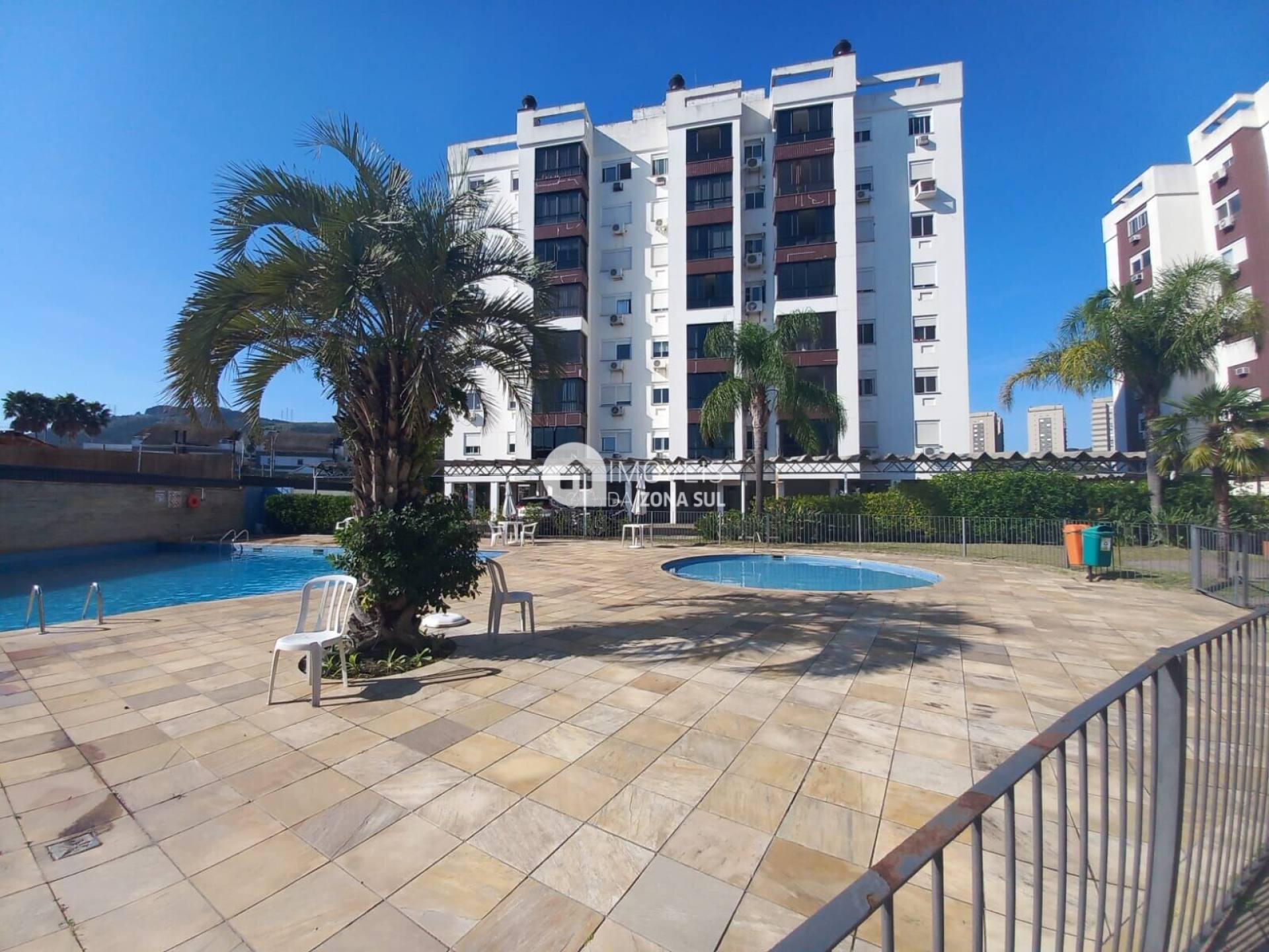 Apartamento para Vender com 1 vaga de garagem com 3 quartos 2 banheiros 1 suíte no bairro Jardim Botânico em Porto Alegre/RS