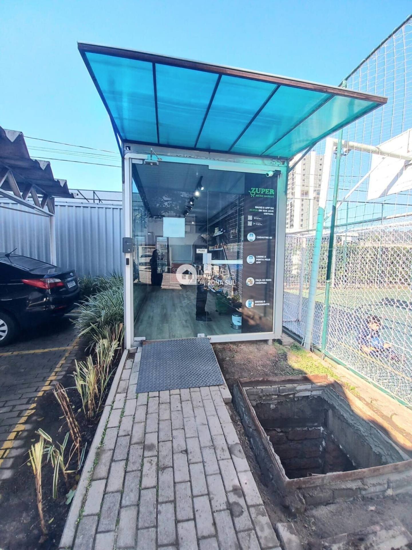 Apartamento para Vender com 1 vaga de garagem com 3 quartos 2 banheiros 1 suíte no bairro Jardim Botânico em Porto Alegre/RS