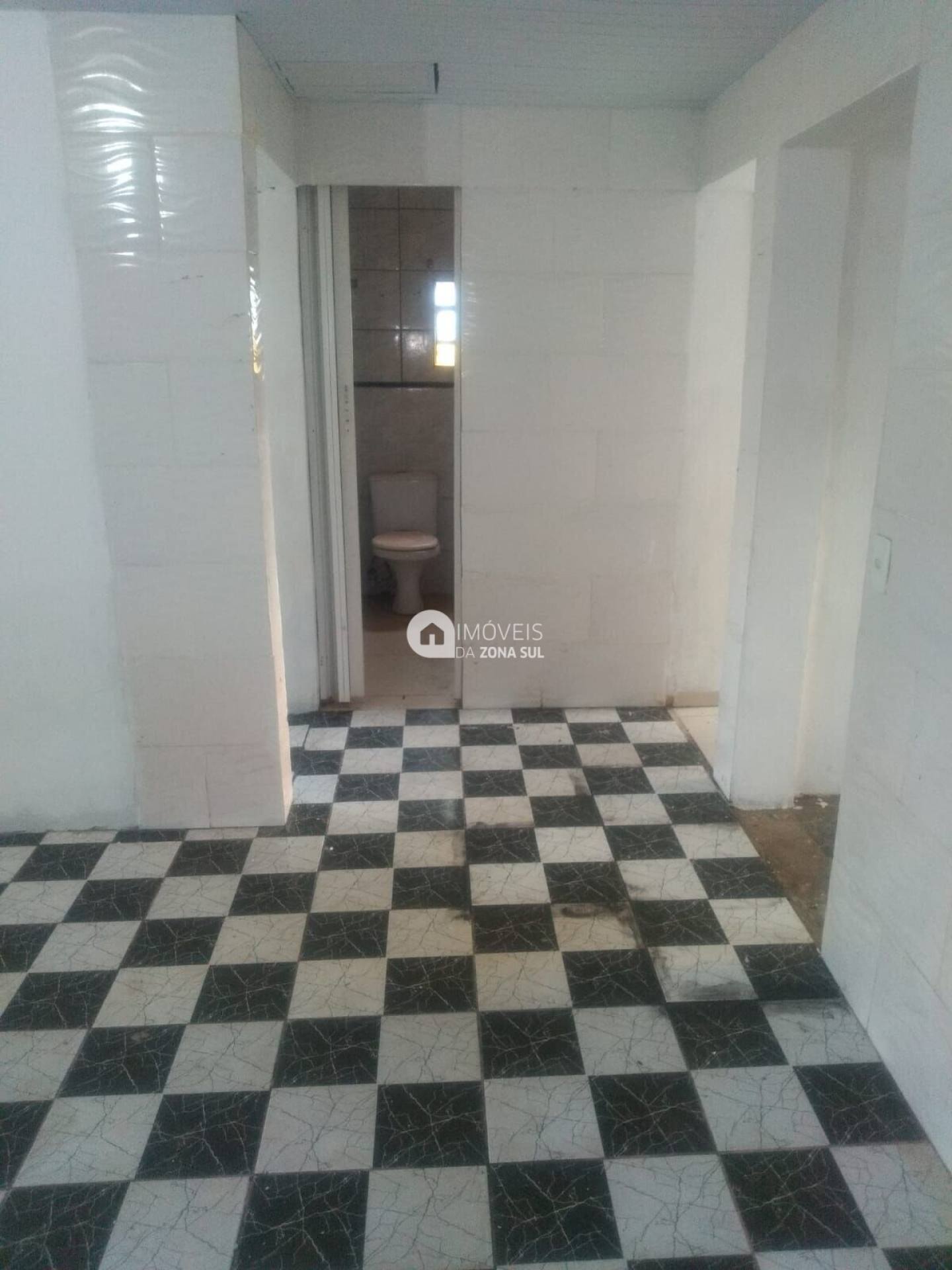 Casa para Vender com 1 vaga de garagem com 2 quartos 1 banheiro no bairro Campo Novo em Porto Alegre/RS