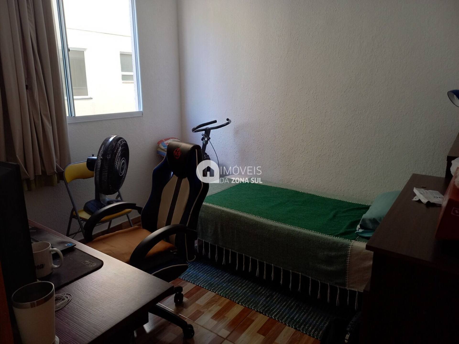 Apartamento para Vender com 1 vaga de garagem com 2 quartos 1 banheiro no bairro Restinga em Porto Alegre/RS