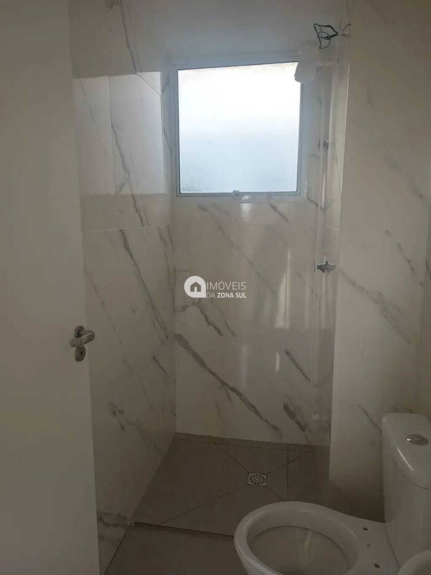 Apartamento para Alugar com 1 vaga de garagem com 2 quartos 1 banheiro no bairro Hípica em Porto Alegre/RS