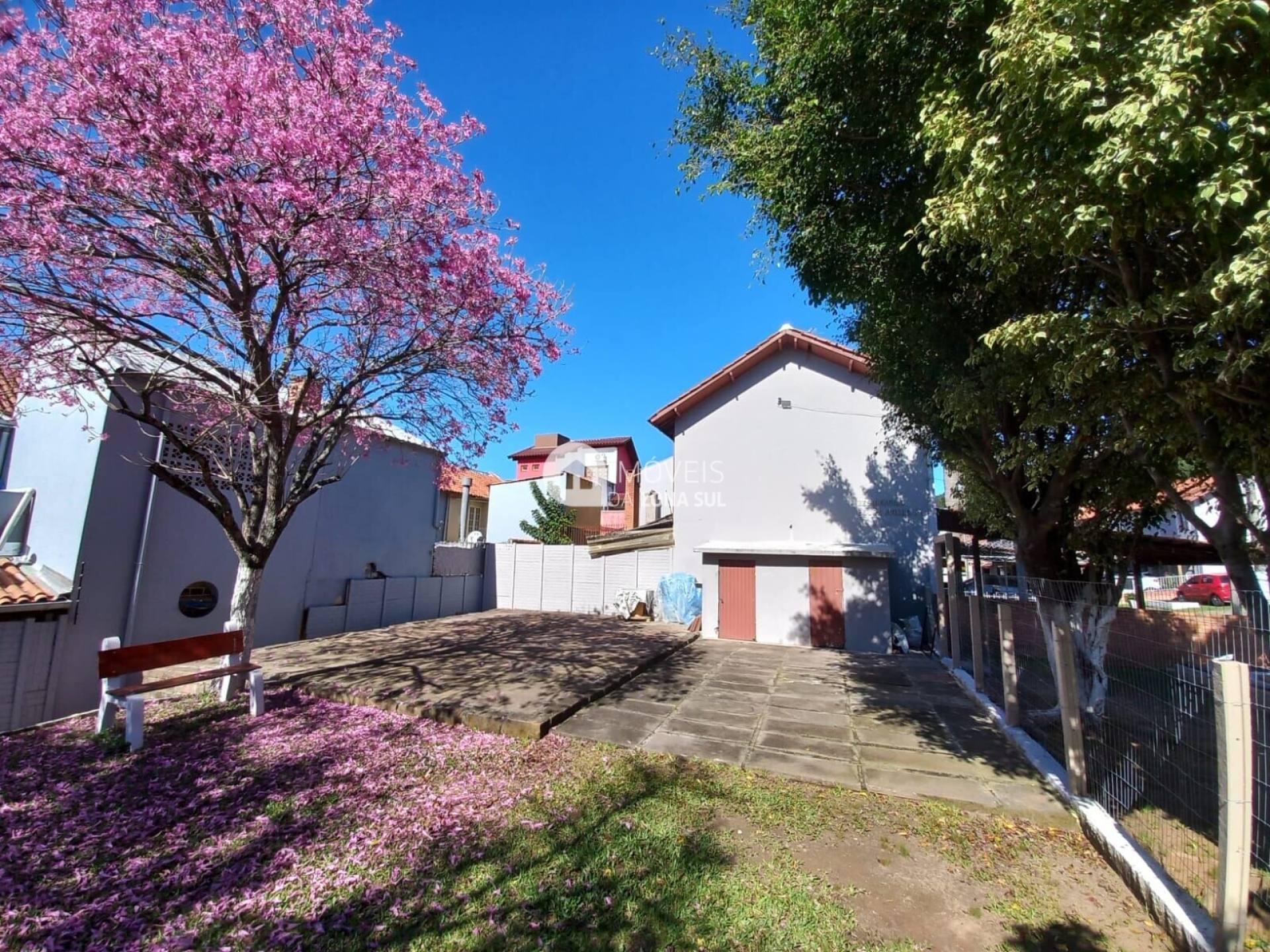 Casa para Vender com 1 vaga de garagem com 2 quartos 2 banheiros 1 suíte no bairro Aberta dos Morros em Porto Alegre/RS