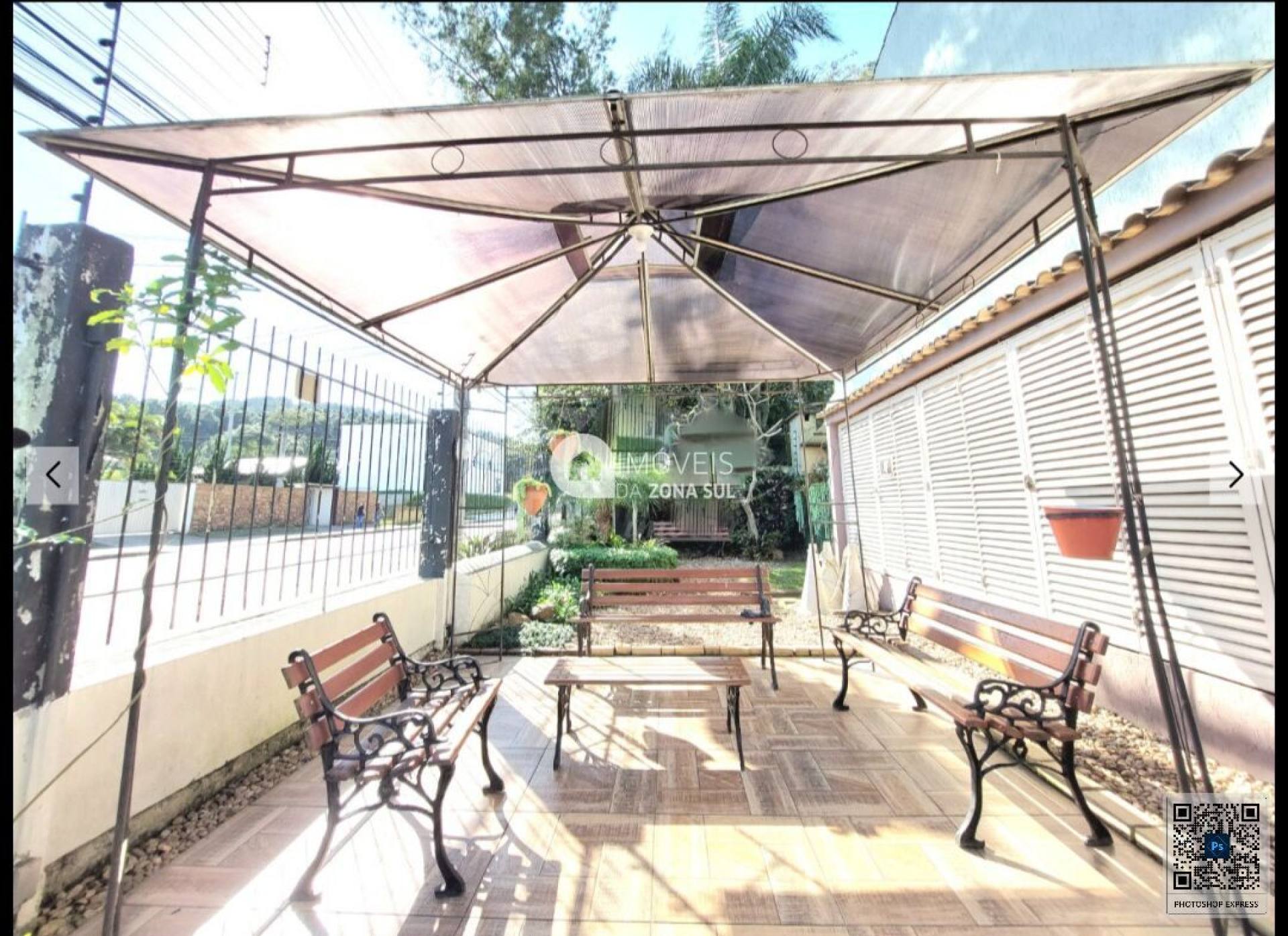 Casa para Vender com 2 quartos 2 banheiros no bairro Hípica em Porto Alegre/RS