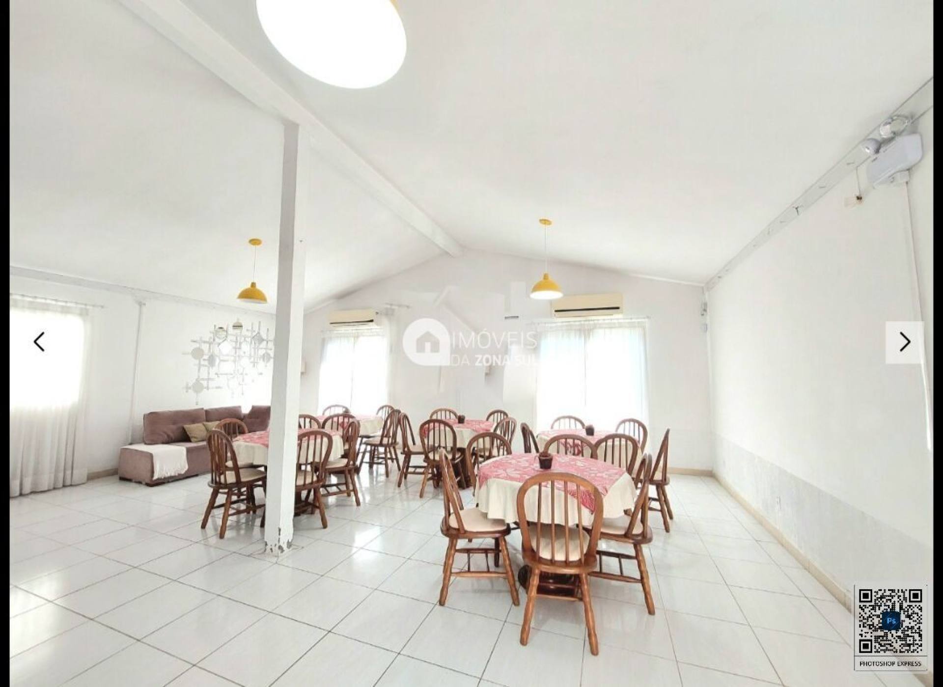 Casa para Vender com 2 quartos 2 banheiros no bairro Hípica em Porto Alegre/RS