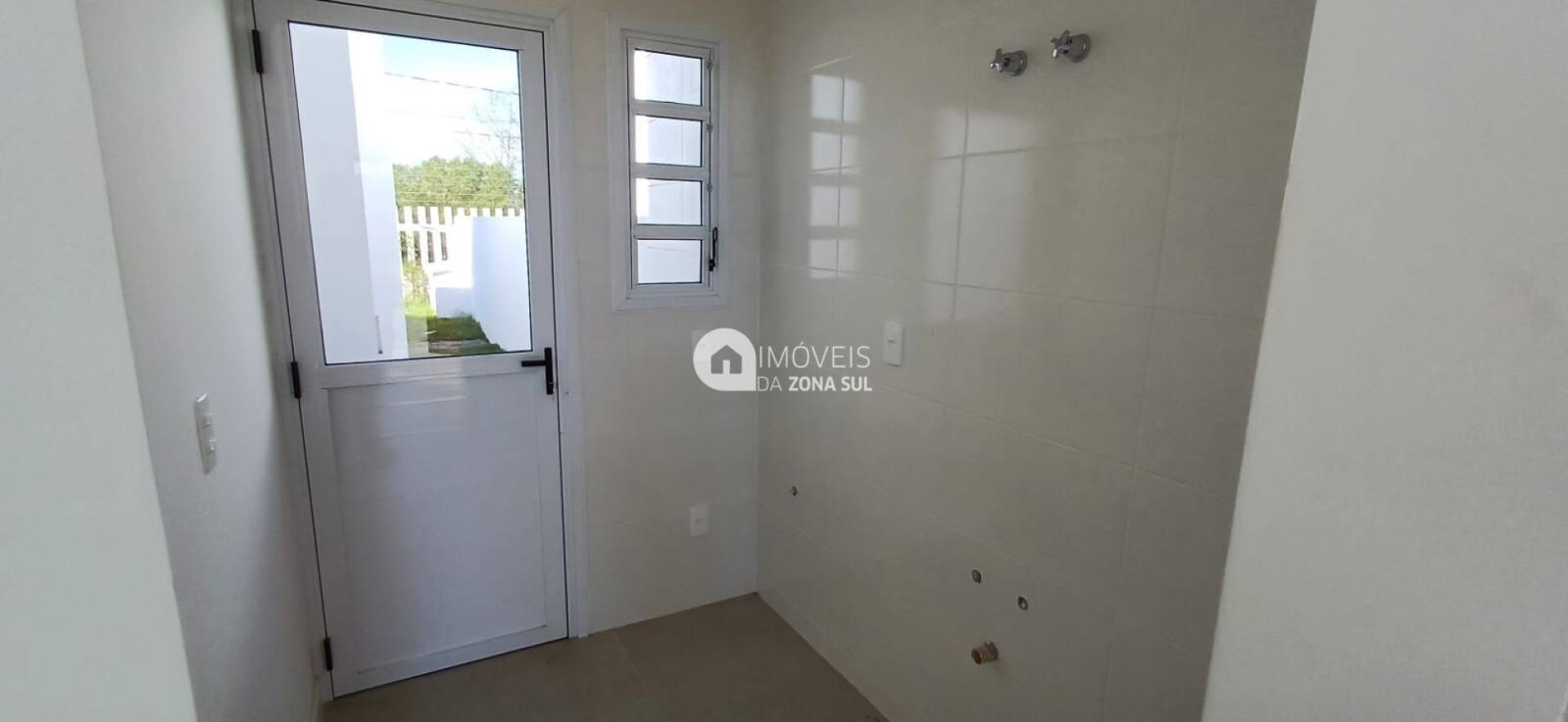 Ótima Casa Térrea em Condomínio na Hípica