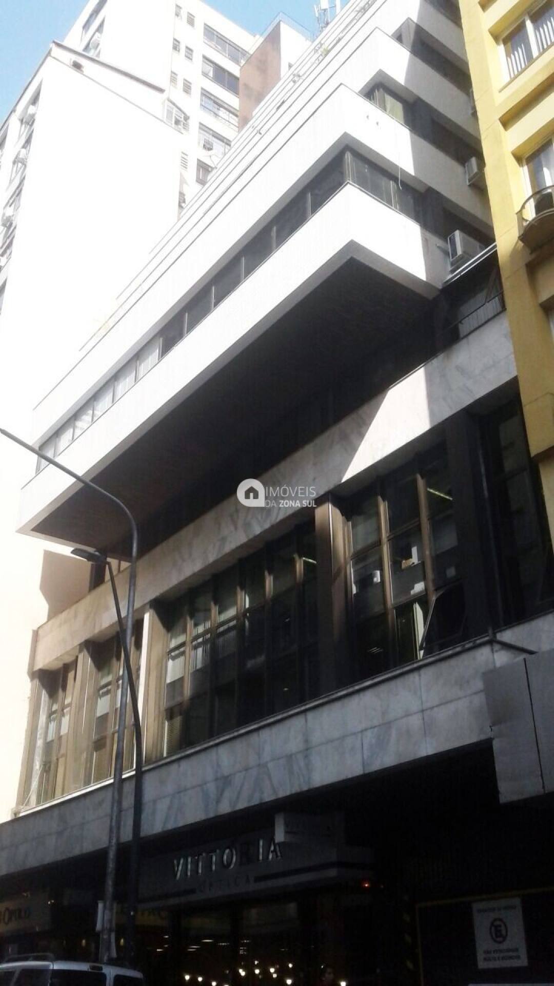Sala para Vender com 1 banheiro no bairro Centro Histórico em Porto Alegre/RS