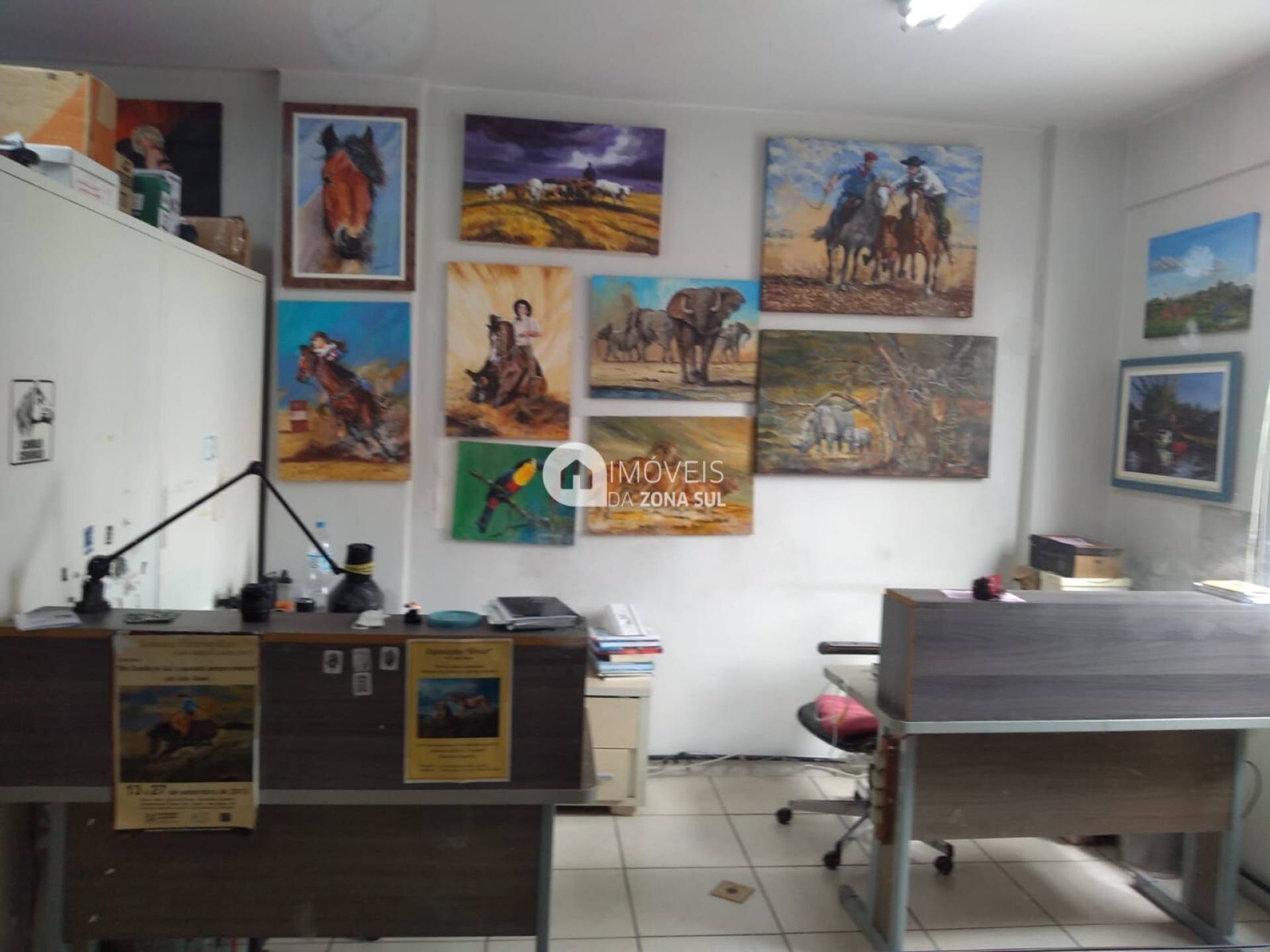 Sala para Vender com 1 banheiro no bairro Centro Histórico em Porto Alegre/RS