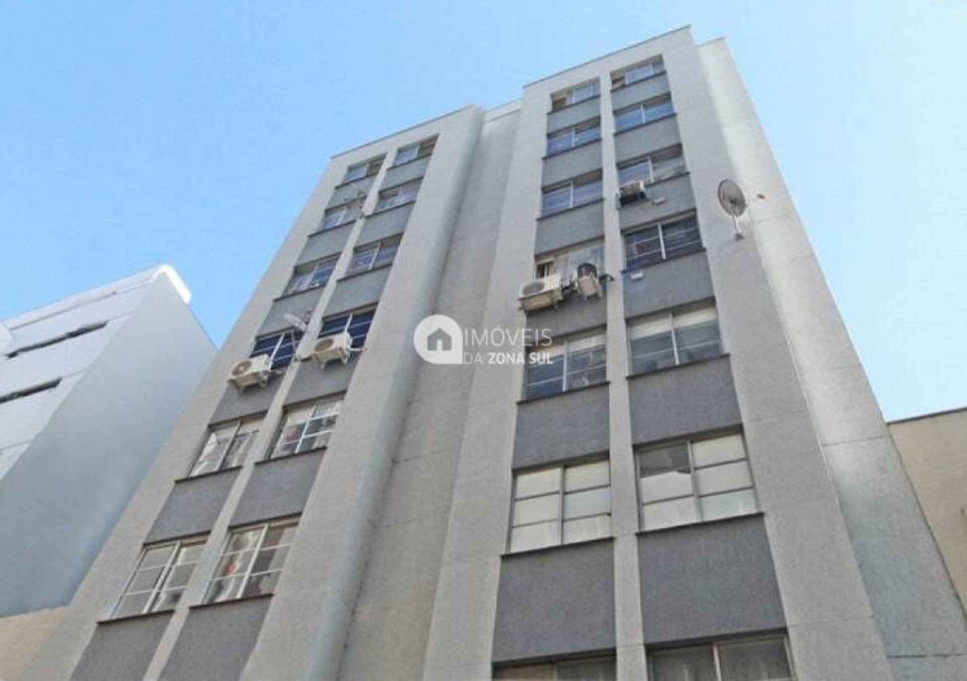 Sala para Vender com 1 banheiro no bairro Centro Histórico em Porto Alegre/RS