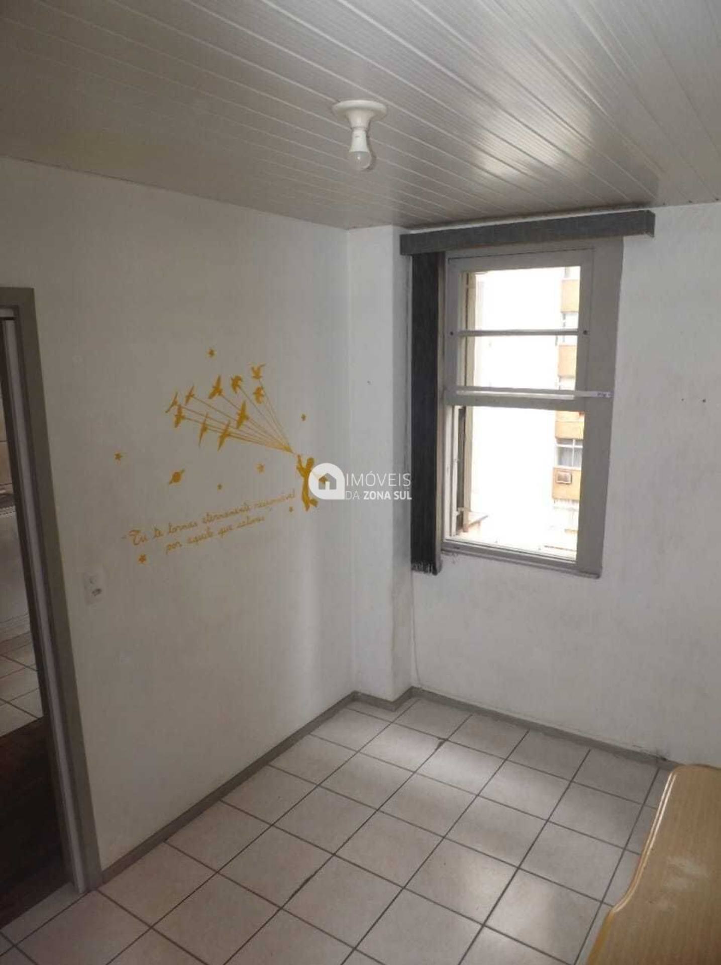 Apartamento para Vender com 2 quartos 1 banheiro no bairro Centro Histórico em Porto Alegre/RS