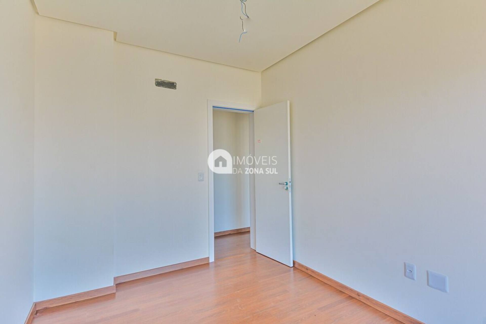 Casa Sobrado no Condomínio Vila Amalfi