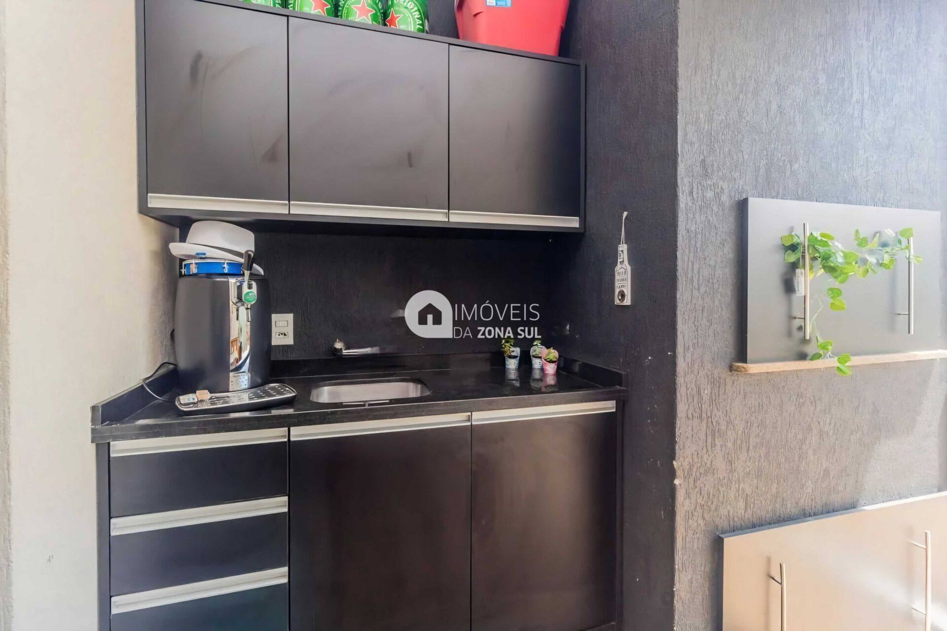 Casa para Vender com 2 vagas de garagem com 3 quartos 3 banheiros 1 suíte no bairro Espírito Santo em Porto Alegre/RS