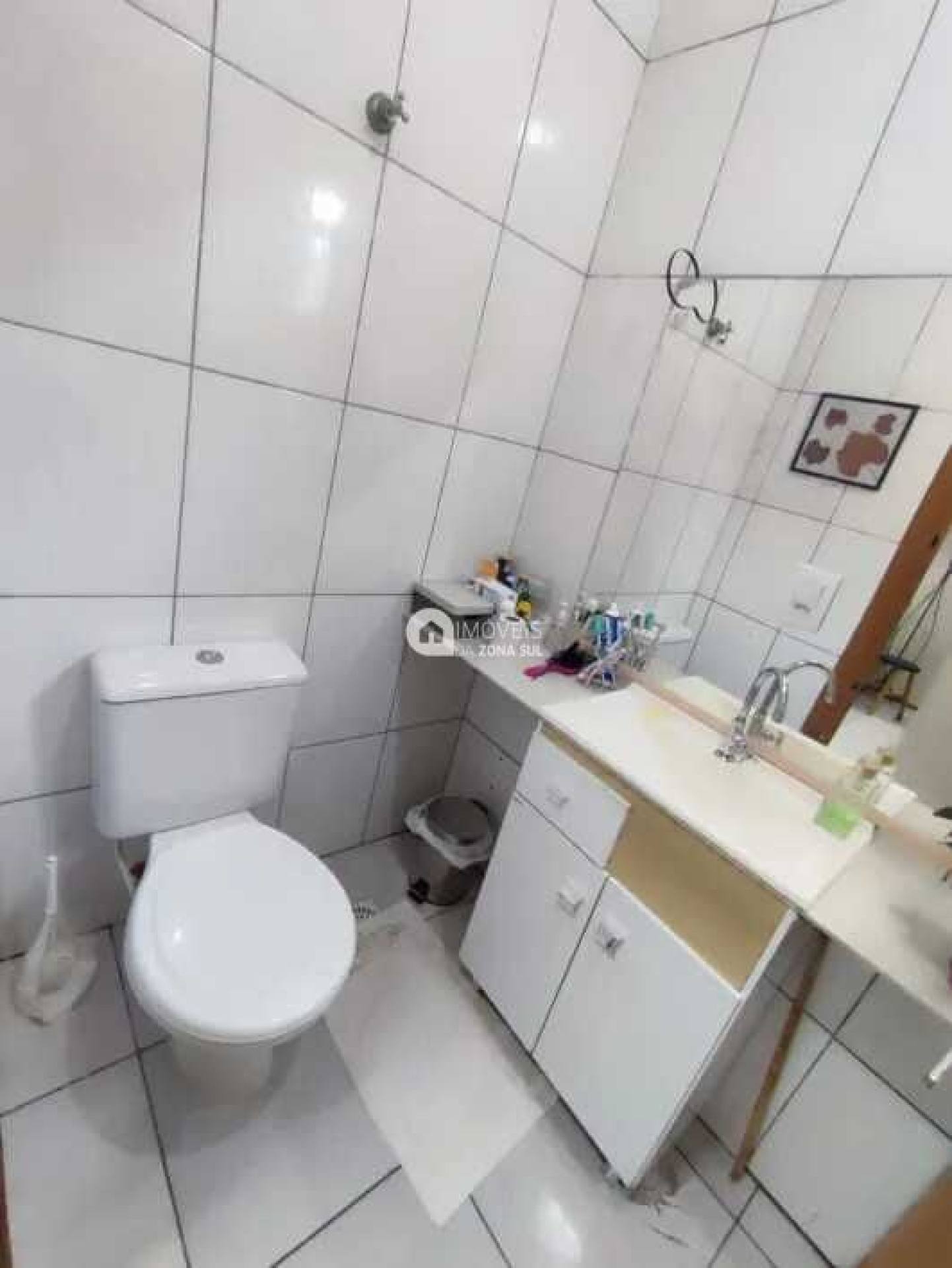 Casa para Vender com 1 vaga de garagem com 2 quartos 1 banheiro no bairro Hípica em Porto Alegre/RS