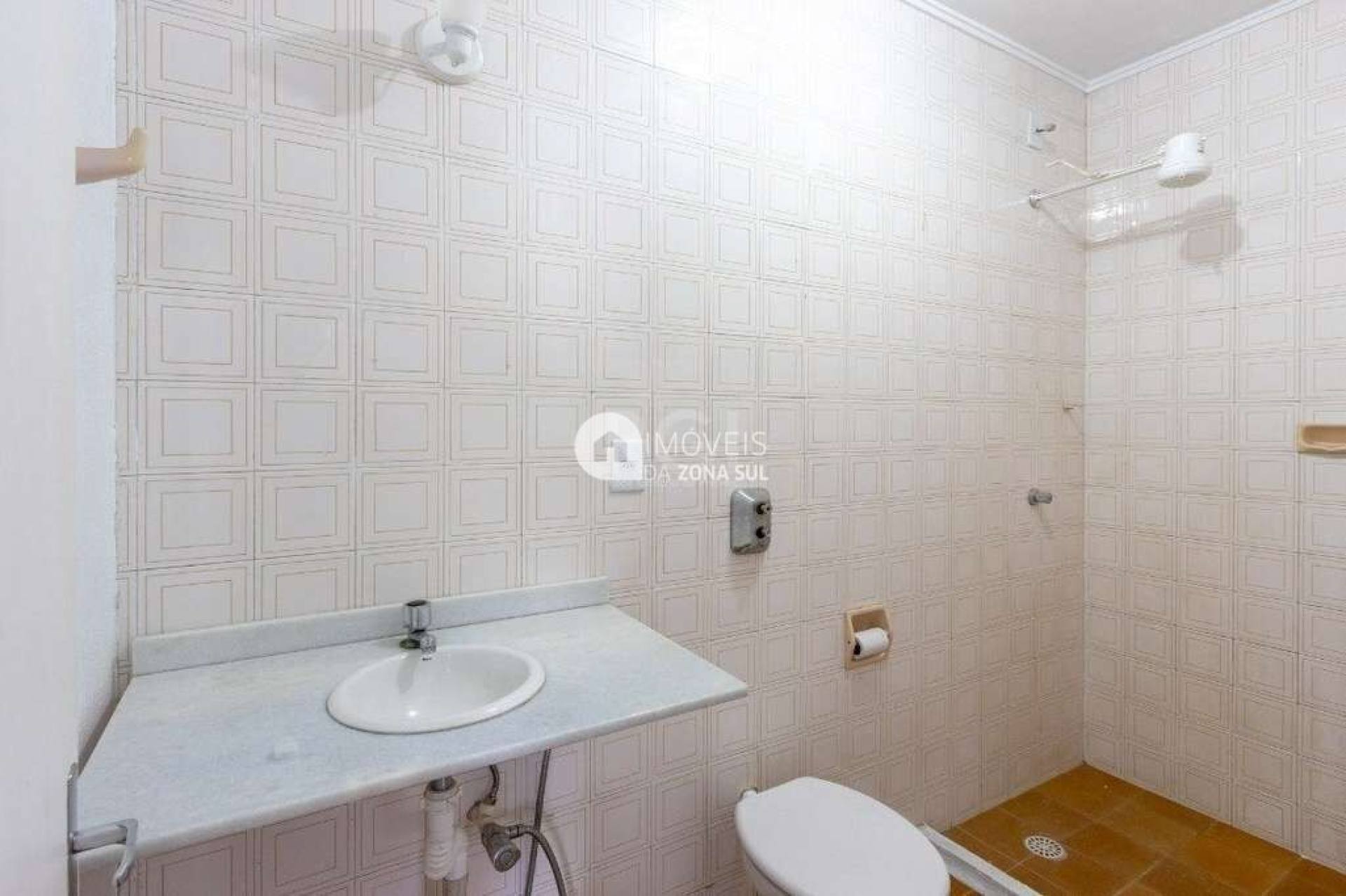 Apartamento para Alugar com 1 vaga de garagem com 1 quarto 1 banheiro no bairro Tristeza em Porto Alegre/RS