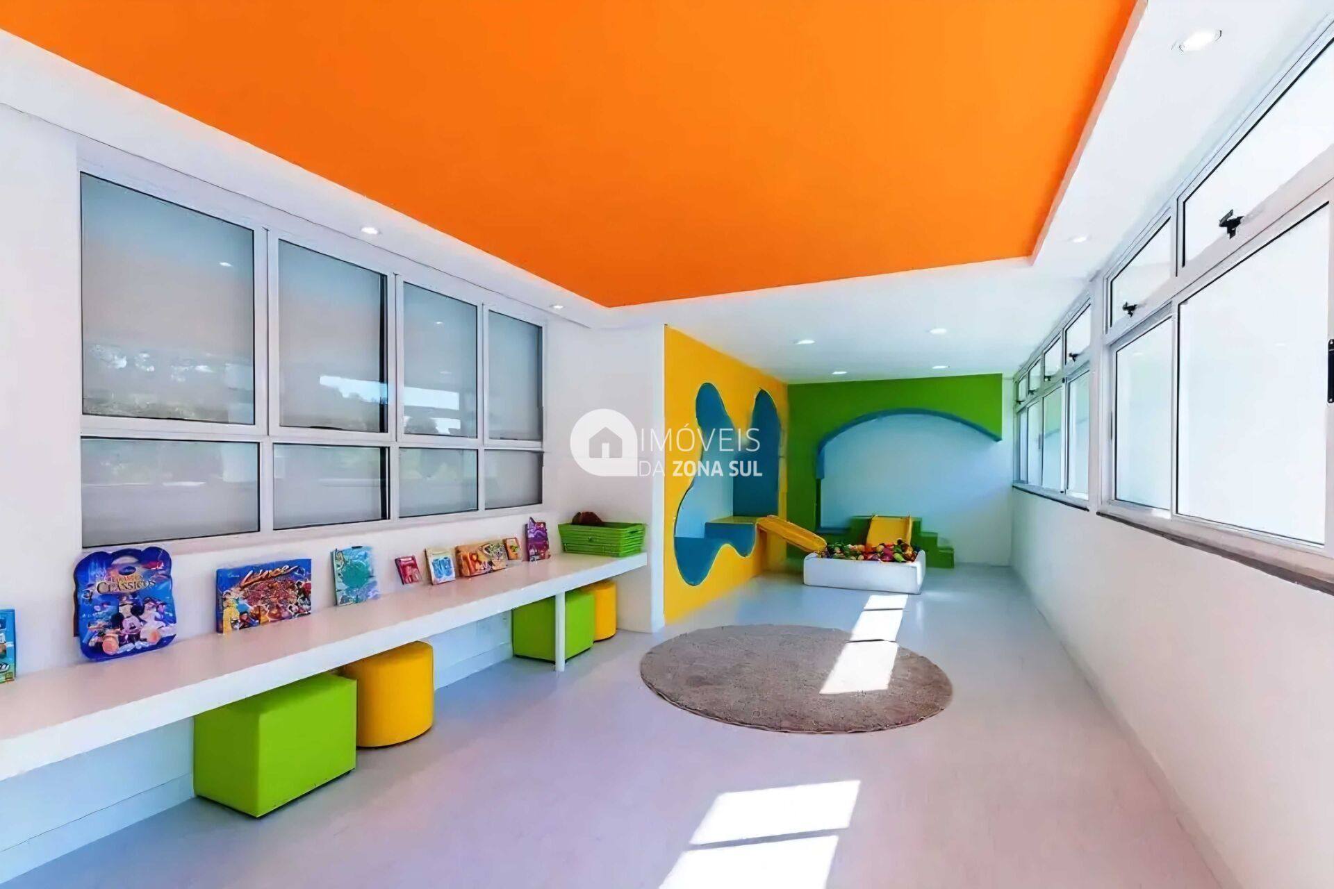 Apartamento para Vender com 2 vagas de garagem com 2 quartos 1 banheiro 1 suíte no bairro Tristeza em Porto Alegre/RS