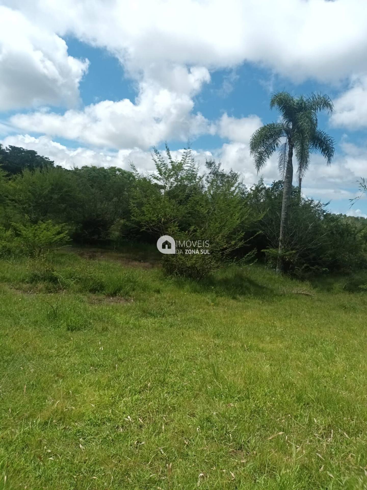 Sítio para Vender com 1 vaga de garagem com 2 quartos 1 banheiro no bairro Passo da Areia I (Passo da Areia) em Viamão/RS