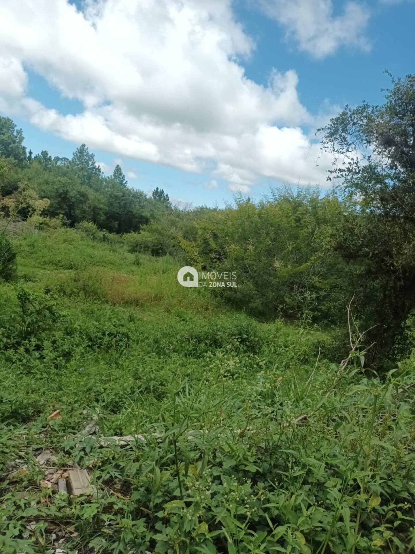 Sítio para Vender com 1 vaga de garagem com 2 quartos 1 banheiro no bairro Passo da Areia I (Passo da Areia) em Viamão/RS