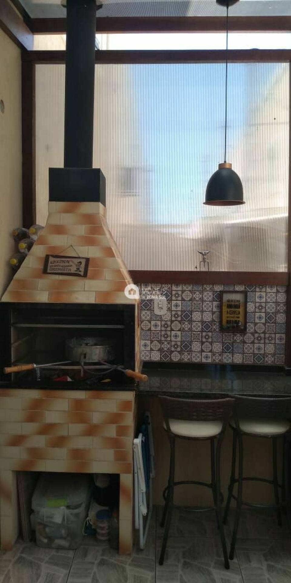 Casa 2 dormitórios em Condomínio na Restinga