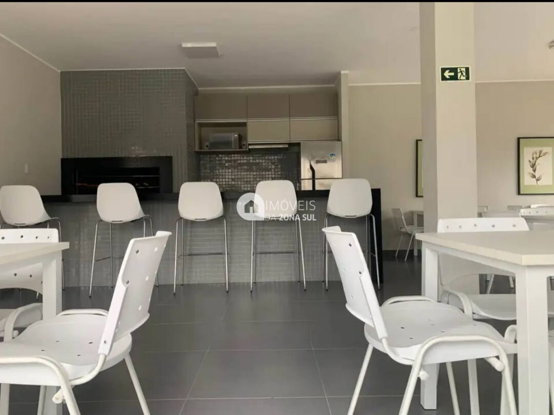 Sobrado para Vender com 1 vaga de garagem com 2 quartos 1 banheiro no bairro Campo Novo em Porto Alegre/RS