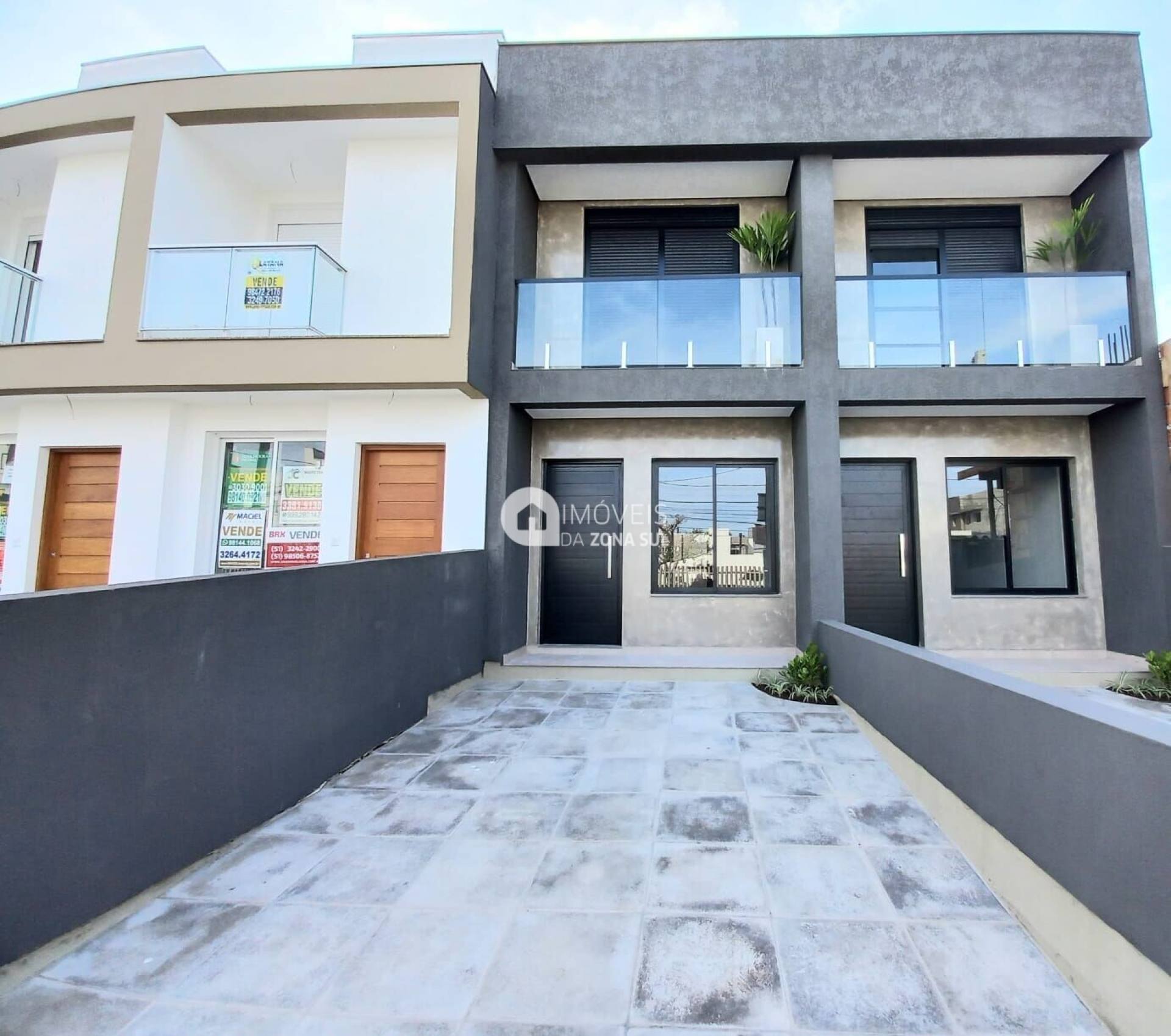 Casa para Vender com 1 vaga de garagem com 2 quartos 2 banheiros 2 suítes no bairro Hípica em Porto Alegre/RS