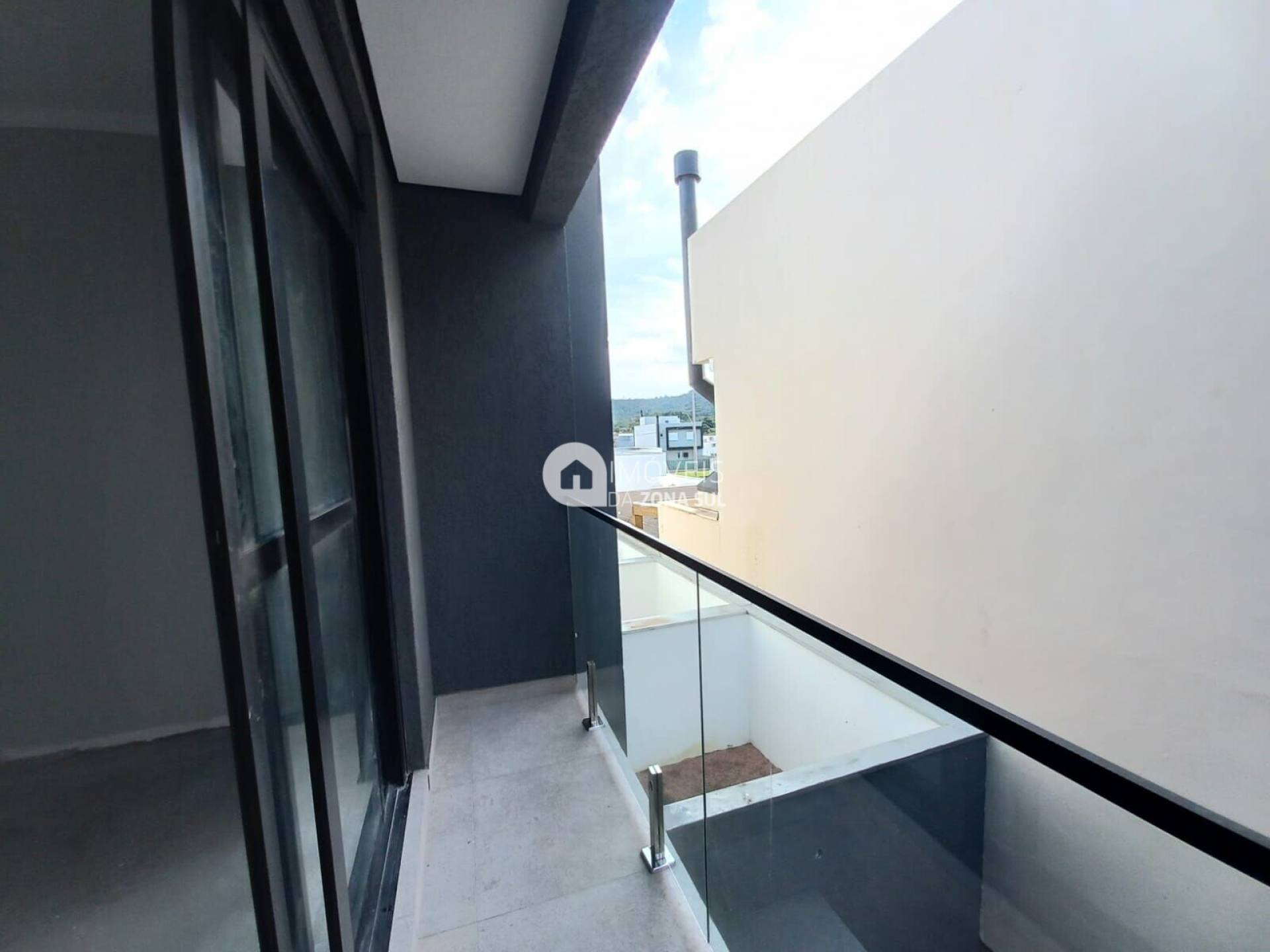 Casa para Vender com 1 vaga de garagem com 2 quartos 2 banheiros 2 suítes no bairro Hípica em Porto Alegre/RS