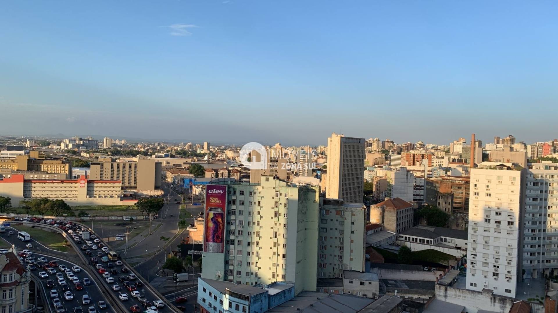 Apartamento para Vender com 1 quarto 1 banheiro no bairro Centro Histórico em Porto Alegre/RS