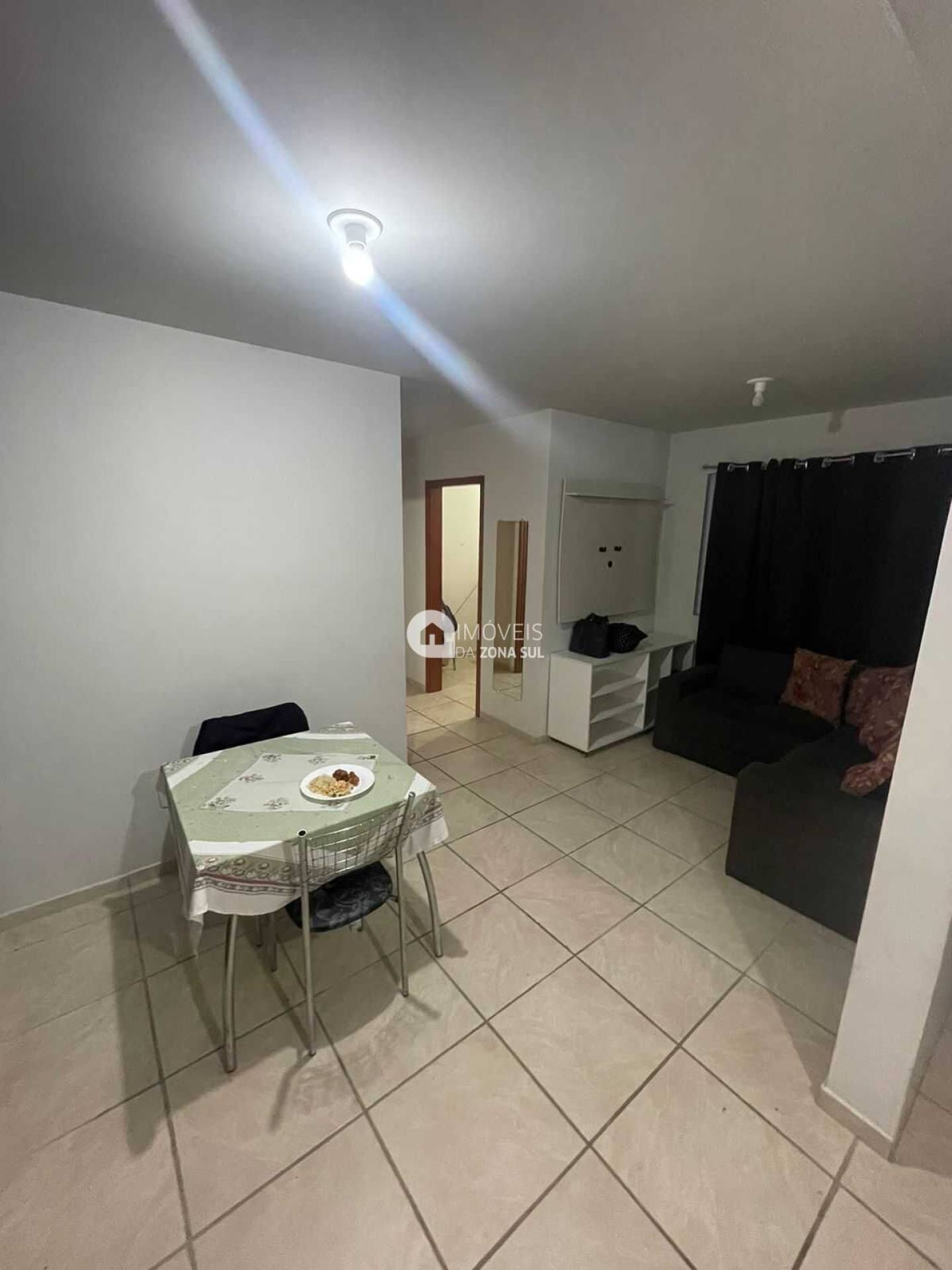 Apartamento para Vender com 1 vaga de garagem com 2 quartos 1 banheiro no bairro Ponta Grossa em Porto Alegre/RS